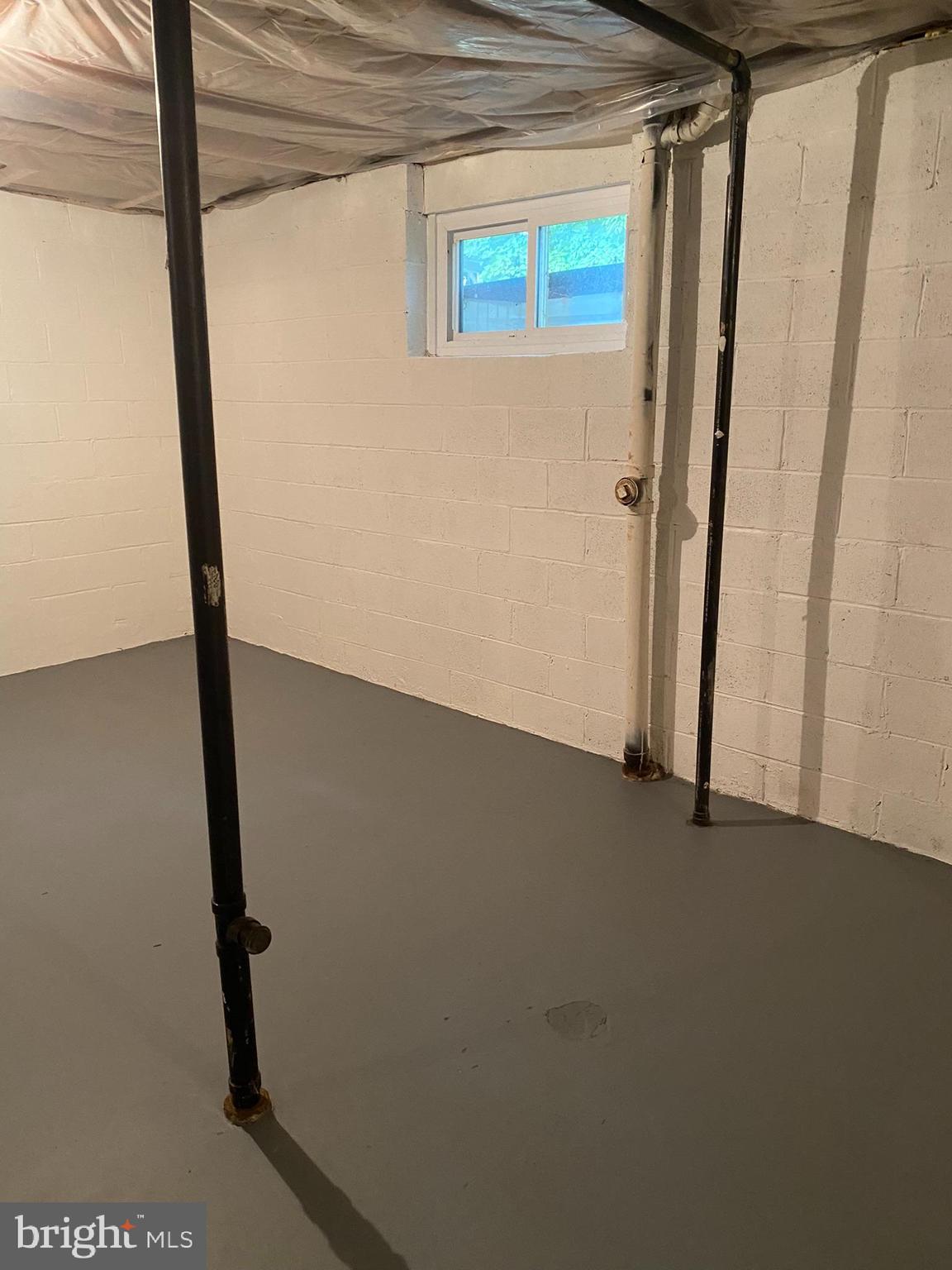 BENT TREE - Residential