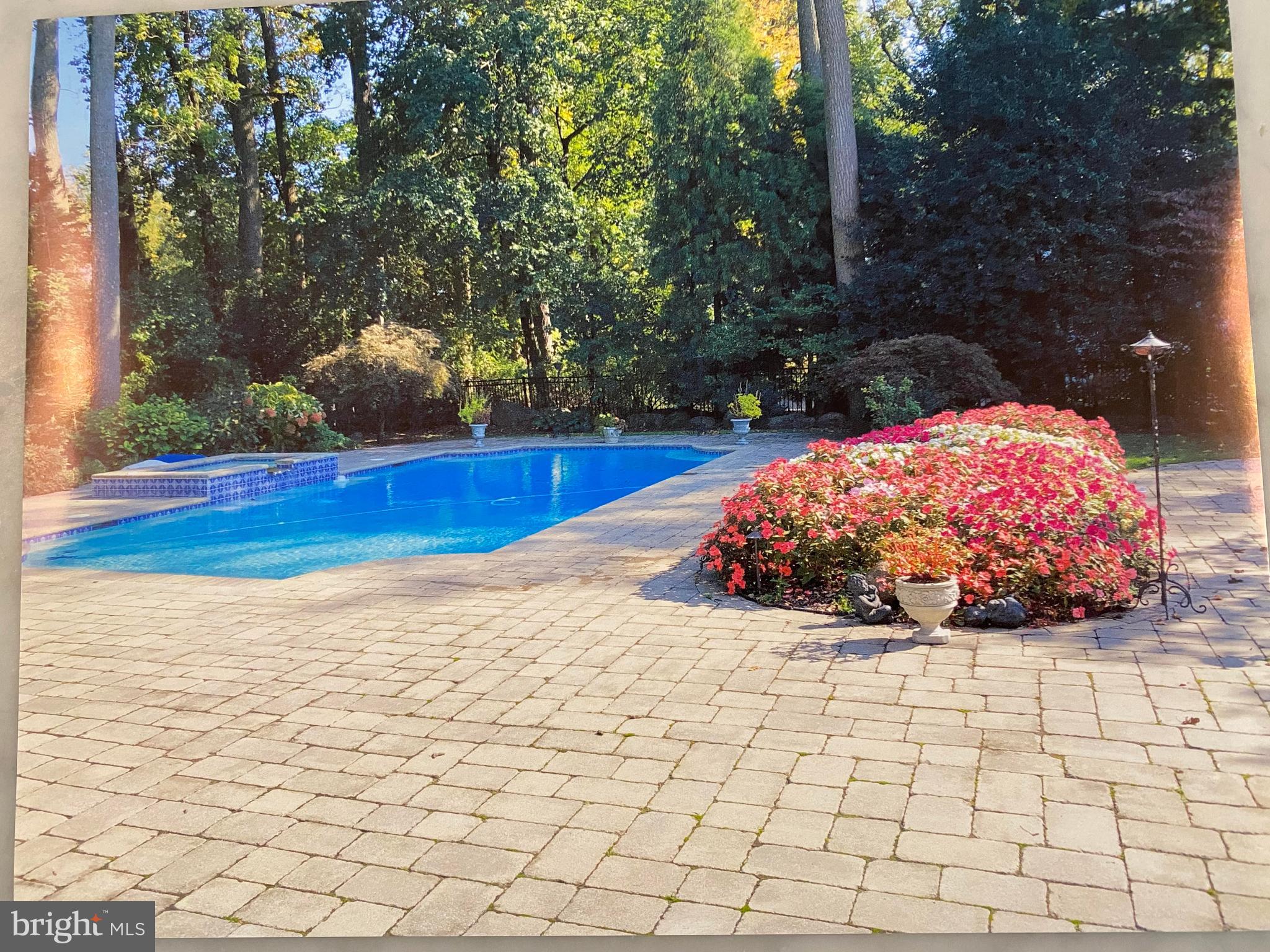 DORSAY - Residential