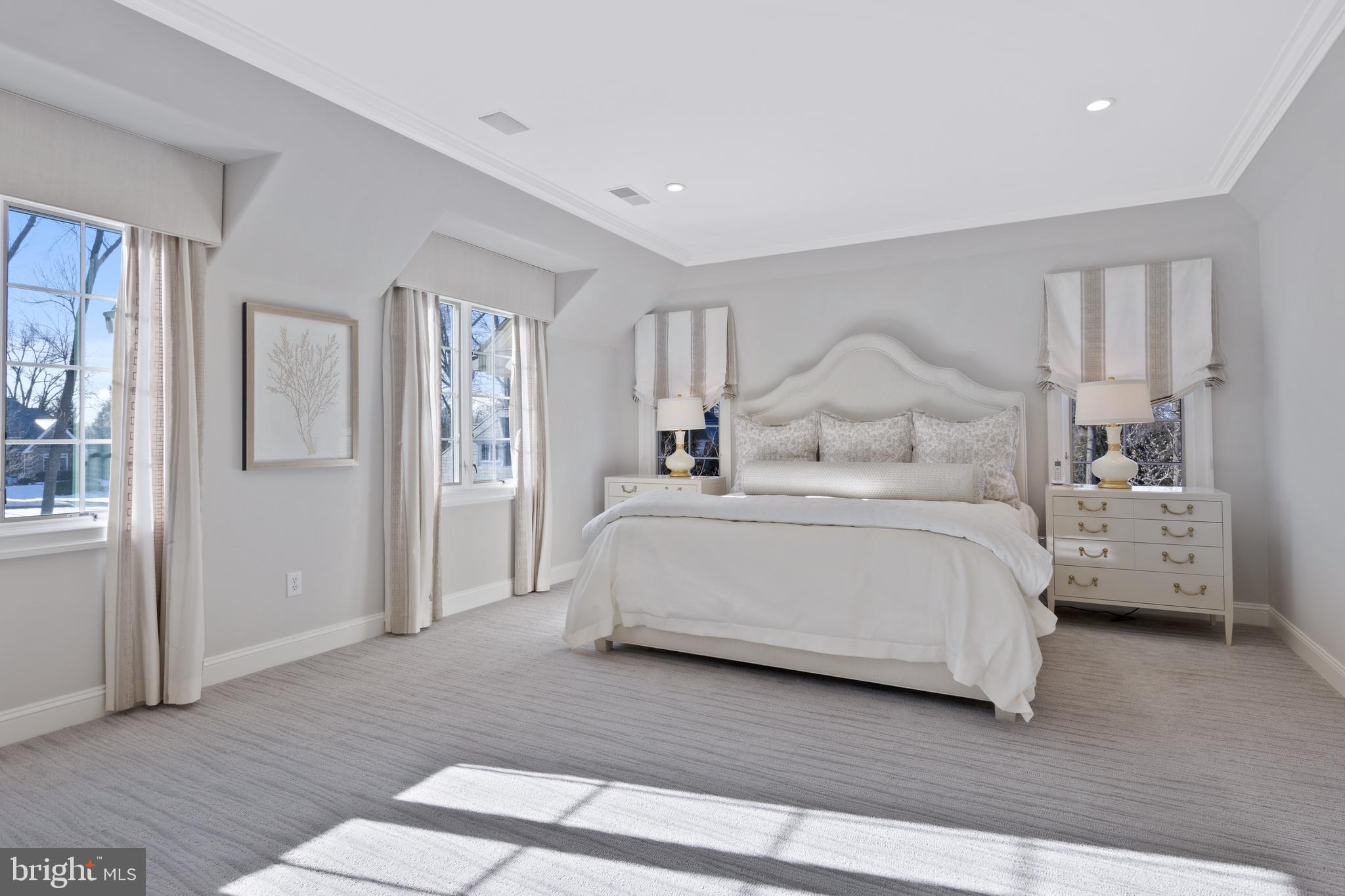 DORSAY - Residential