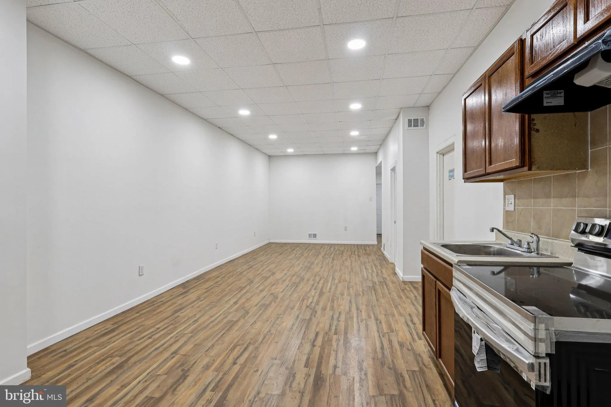 Philadelphia, Pennsylvania 19121, United States, 5 Bedrooms Bedrooms, ,Residential,Active,184569