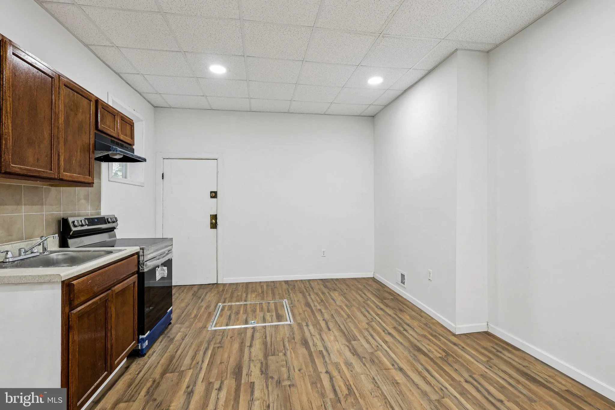 Philadelphia, Pennsylvania 19121, United States, 5 Bedrooms Bedrooms, ,Residential,Active,184569