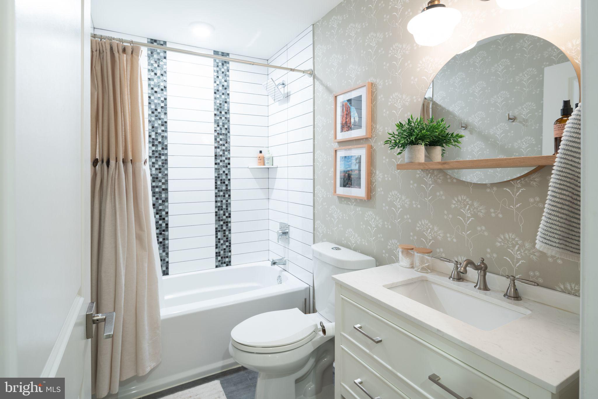 POINT BREEZE - Residential