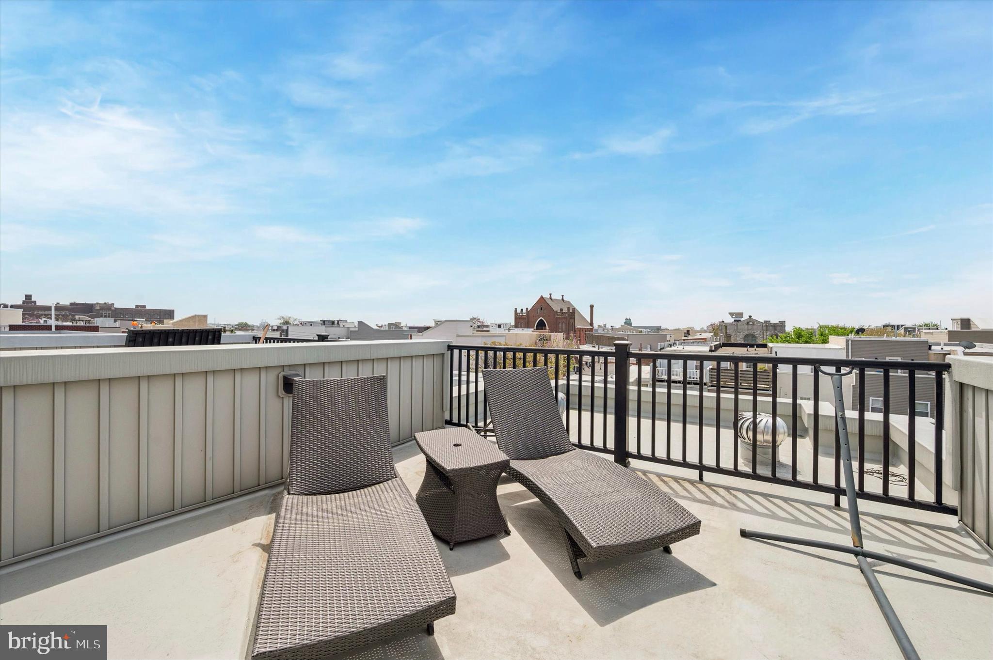 POINT BREEZE - Residential