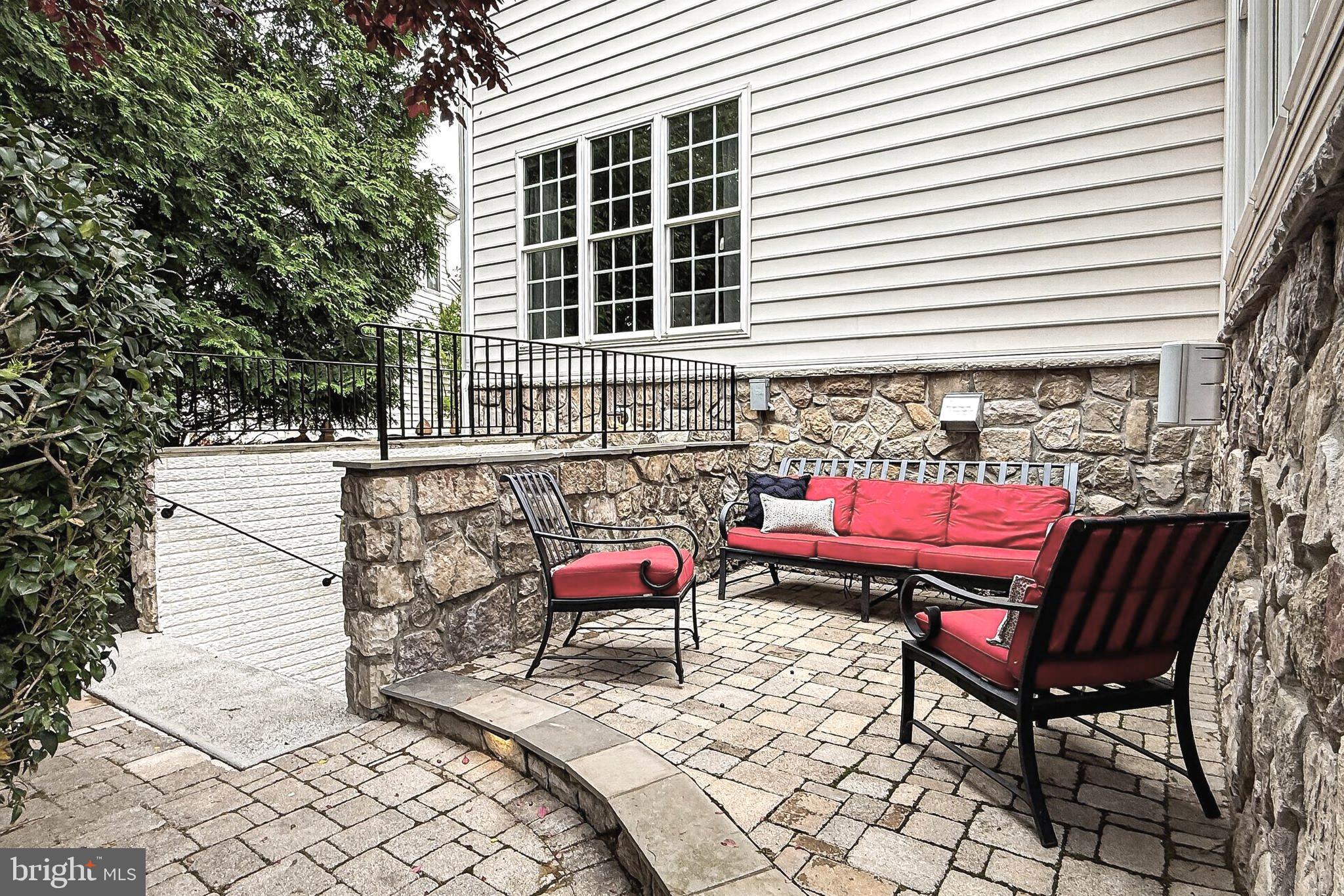 BRAMBLETON - Residential
