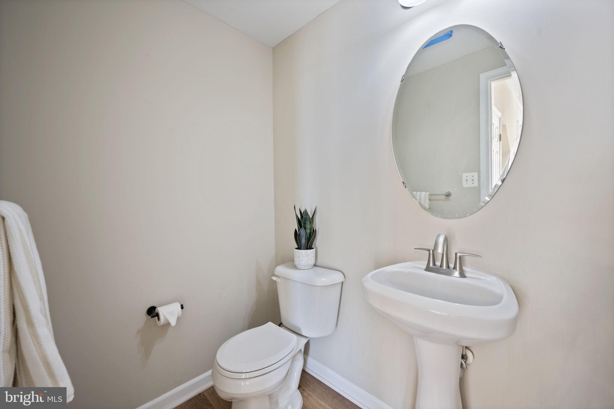 ELKRIDGE CROSSING - Residential