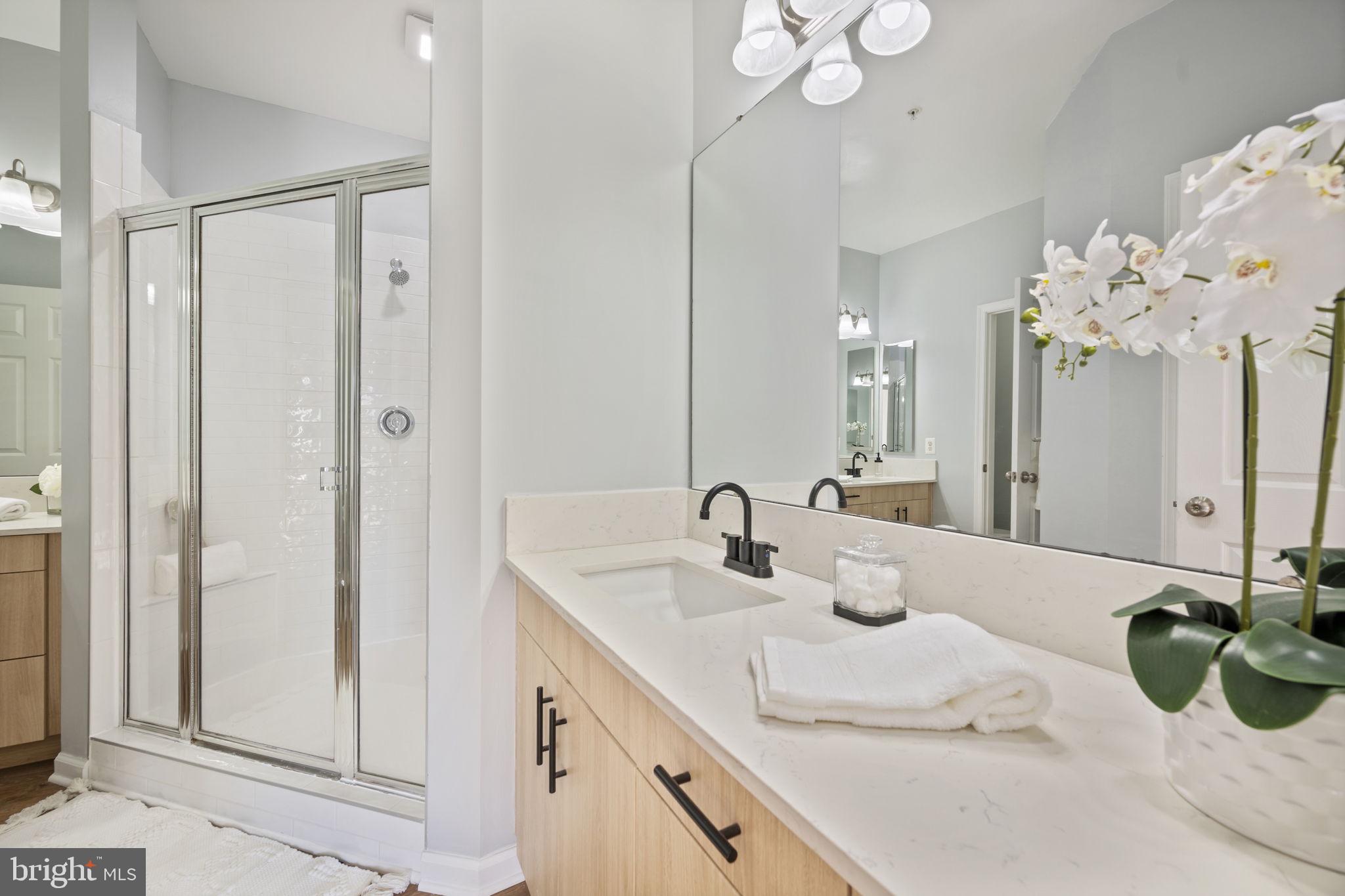 ELKRIDGE CROSSING - Residential