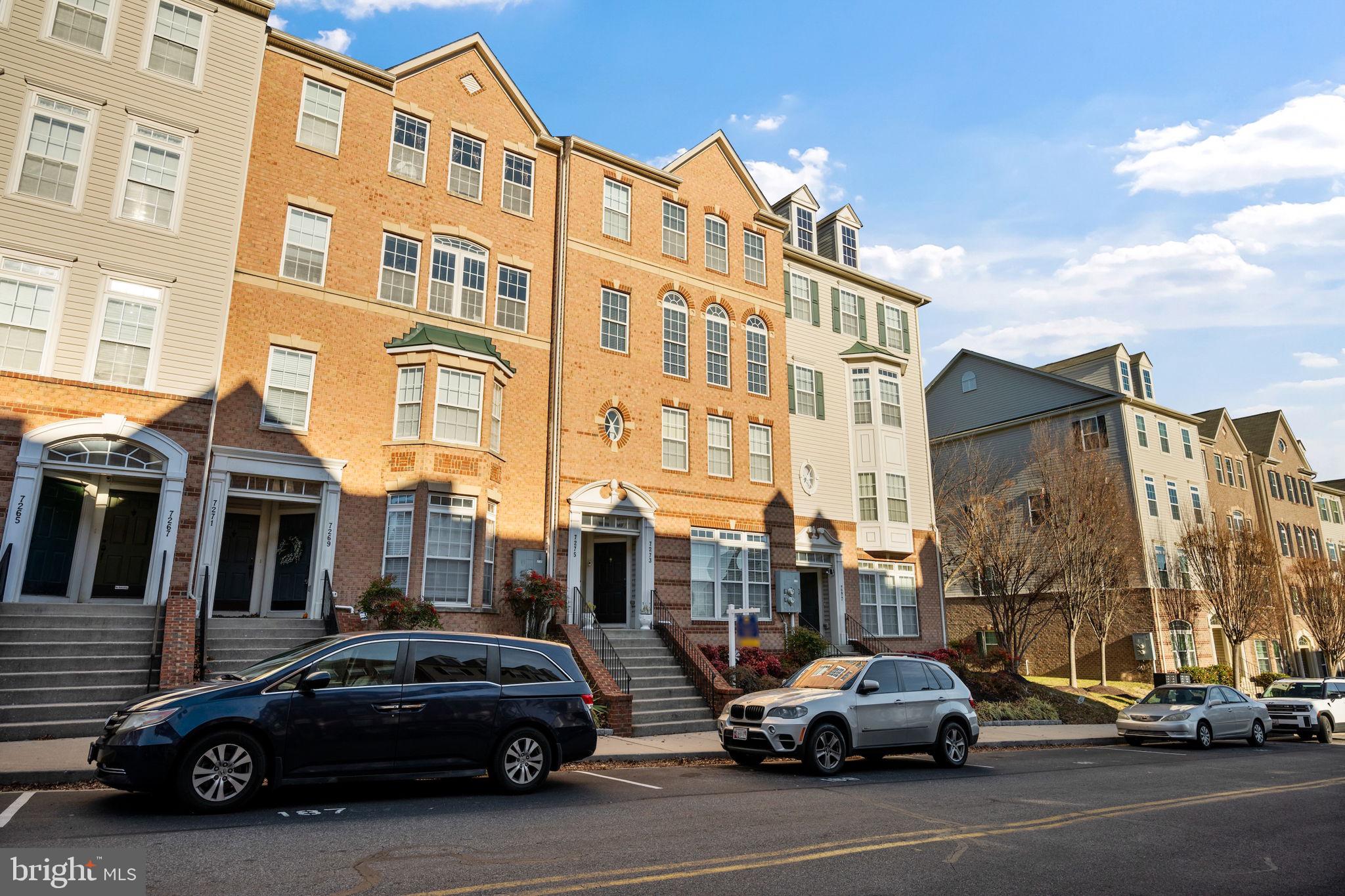 ELKRIDGE CROSSING - Residential