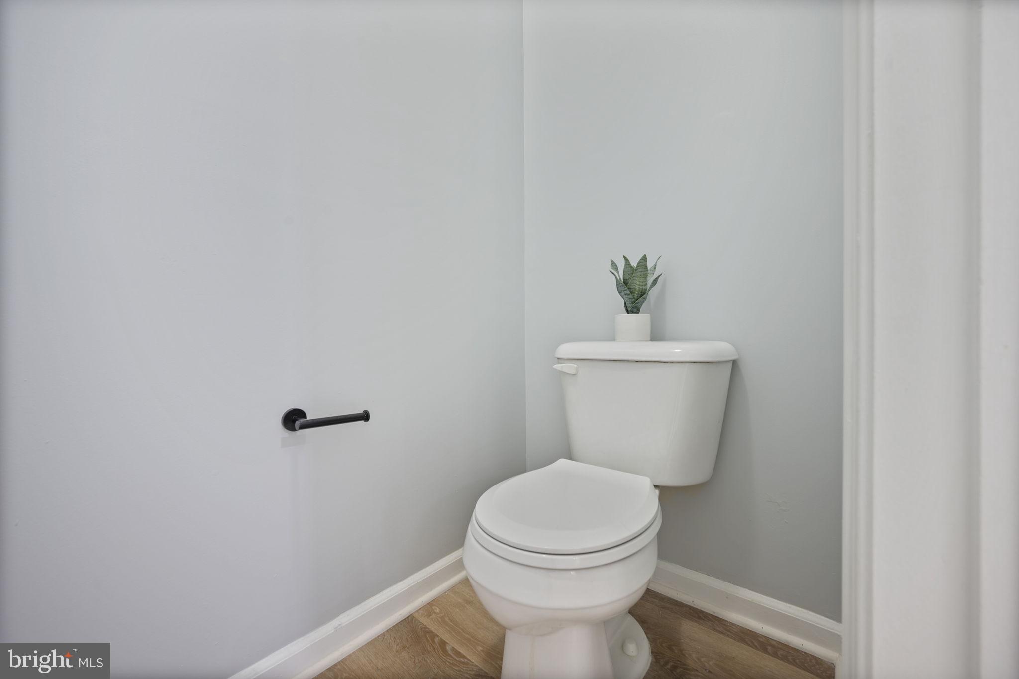 ELKRIDGE CROSSING - Residential