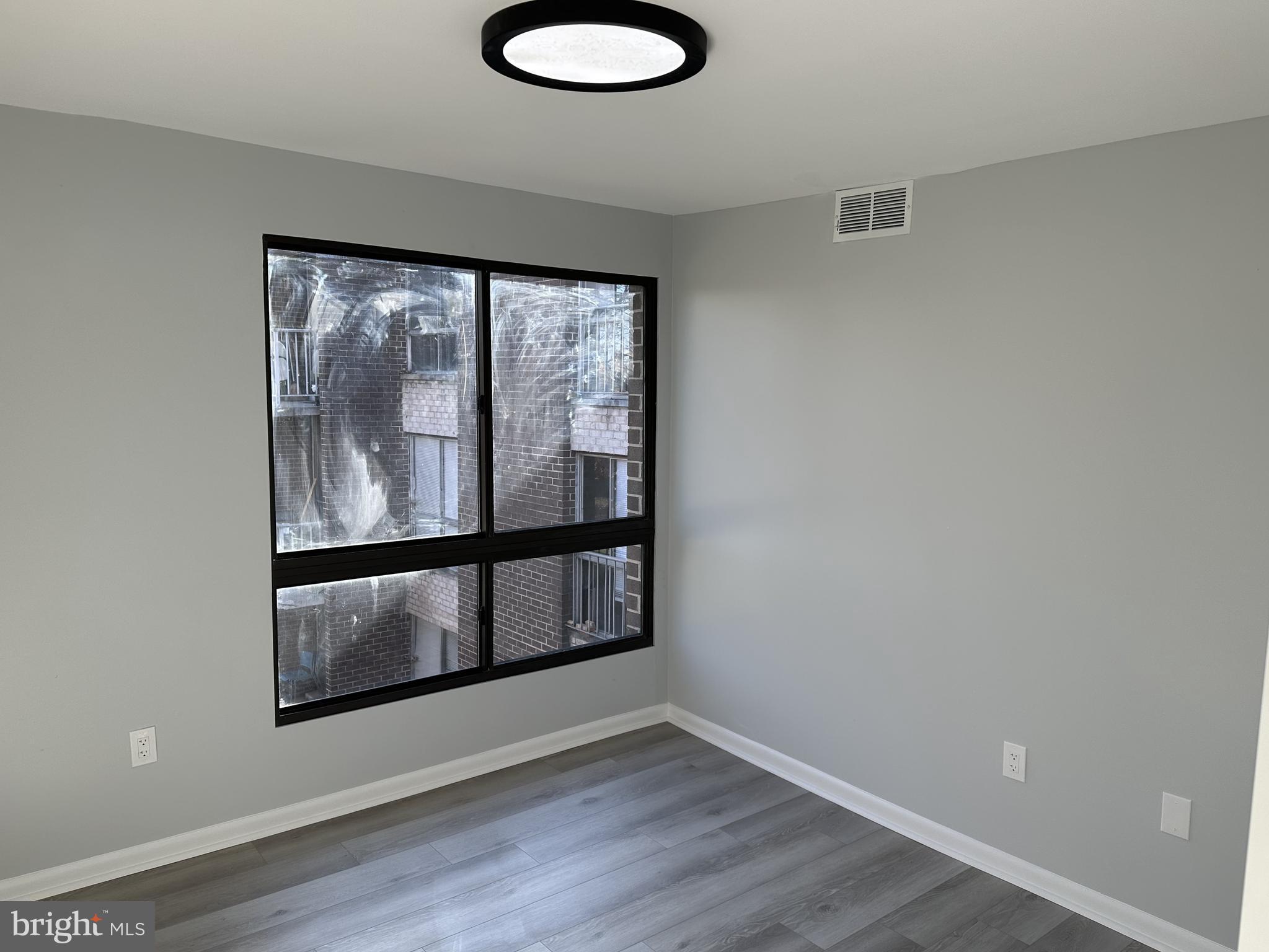 BEDFORD TOWNE CONDO - Residential