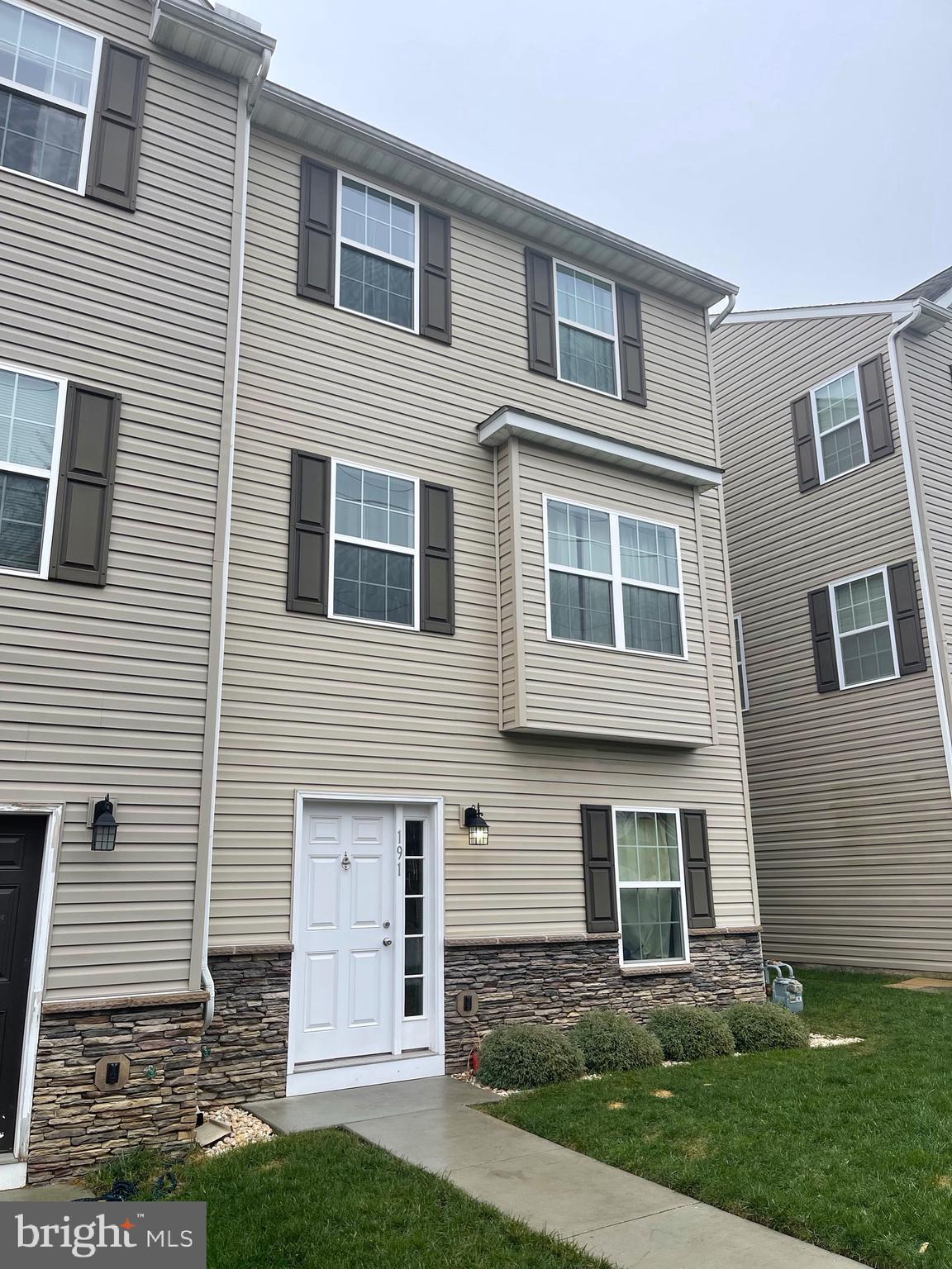 CLEARVIEW-FOXWOOD - Residential