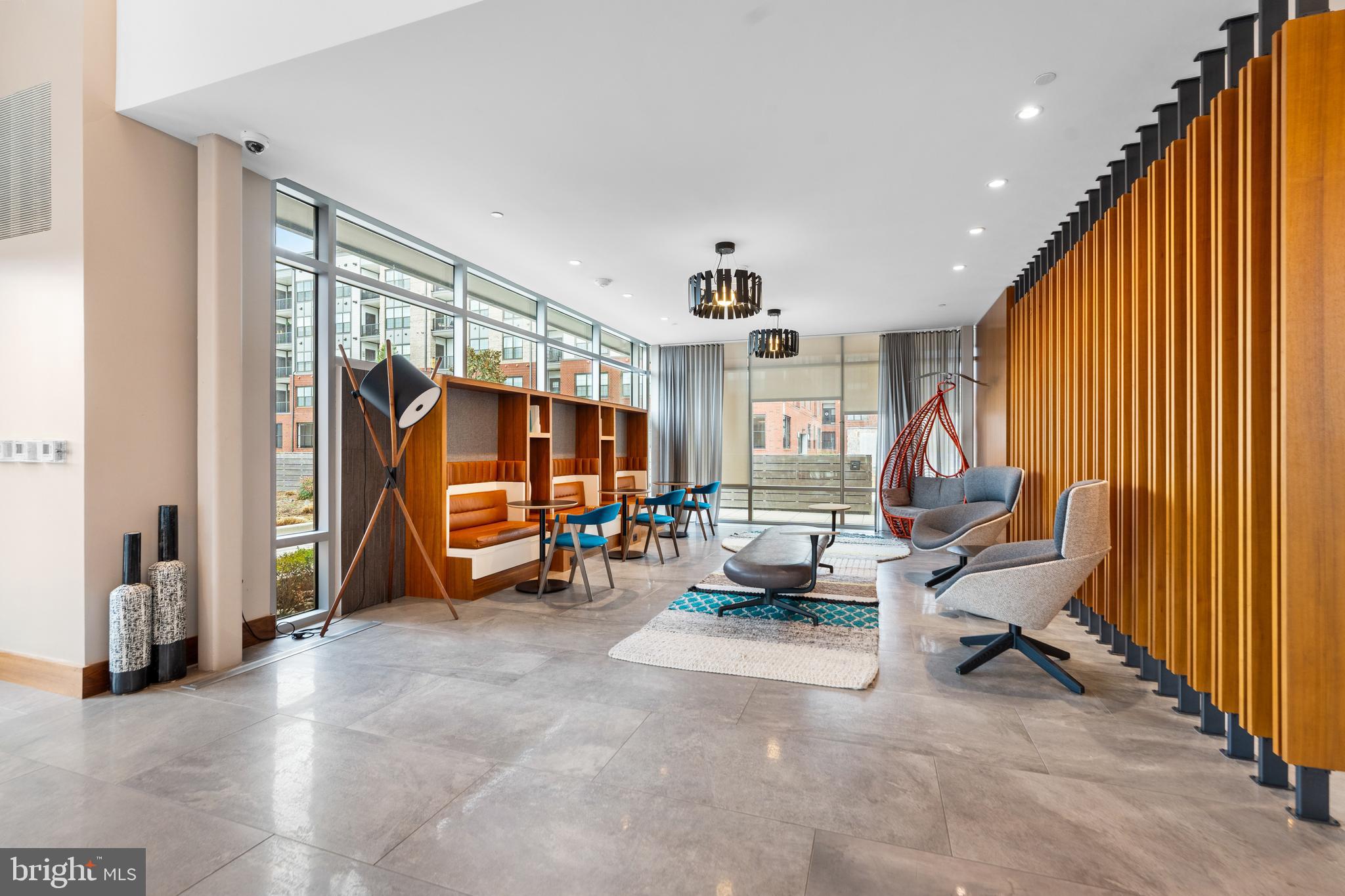 145 RIVERHAVEN DRIVE 551