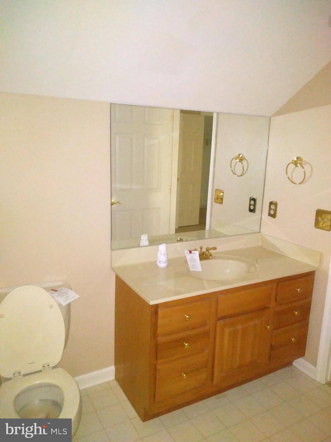 SCHUMAKER MANOR - Residential