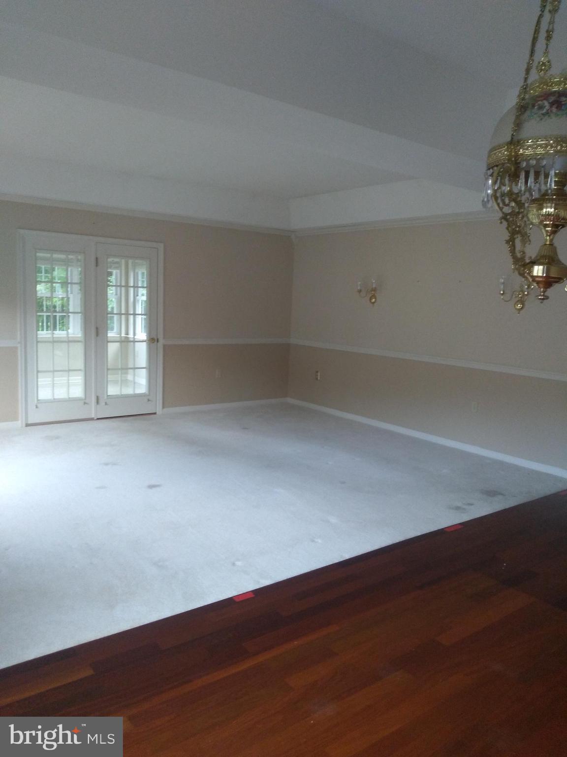 SCHUMAKER MANOR - Residential