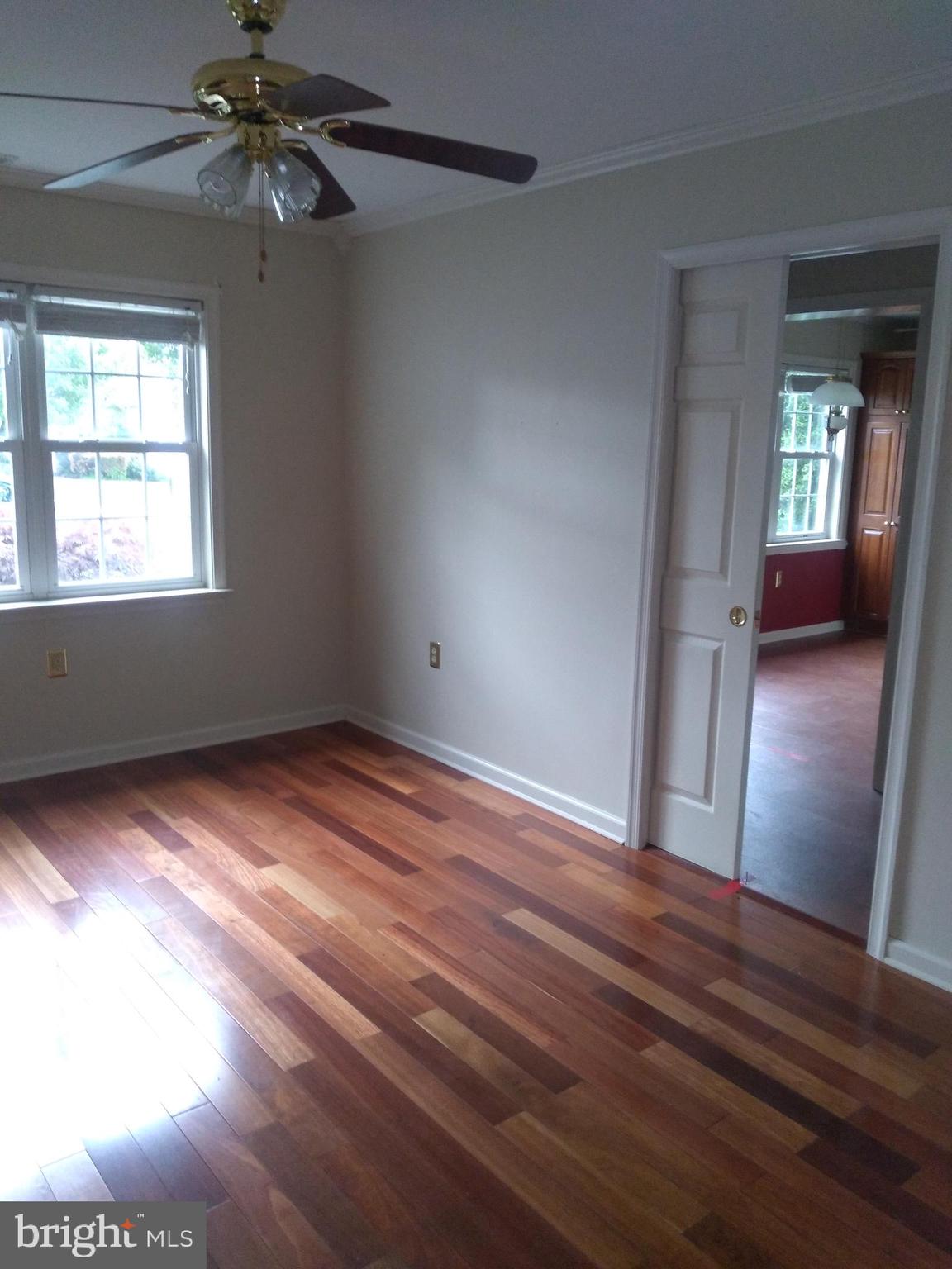 SCHUMAKER MANOR - Residential