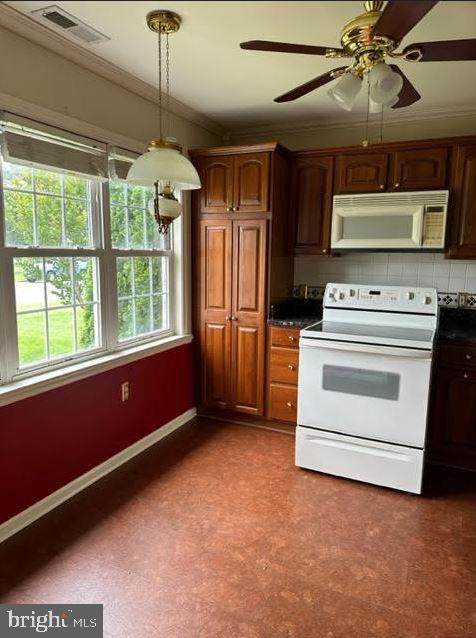 SCHUMAKER MANOR - Residential