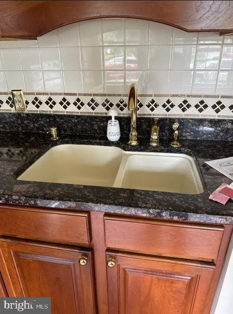 SCHUMAKER MANOR - Residential