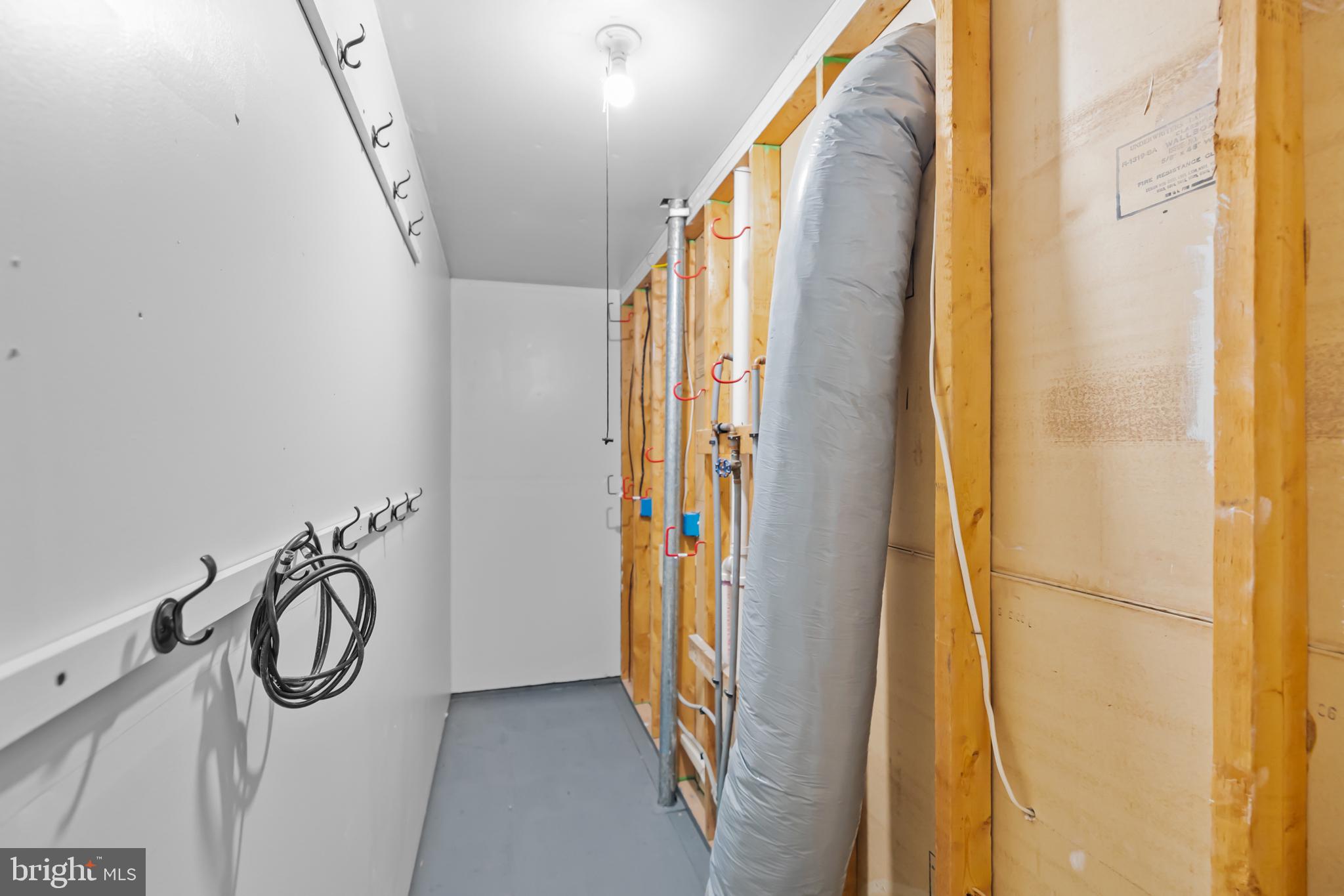 PRINCETON WOODS - Residential