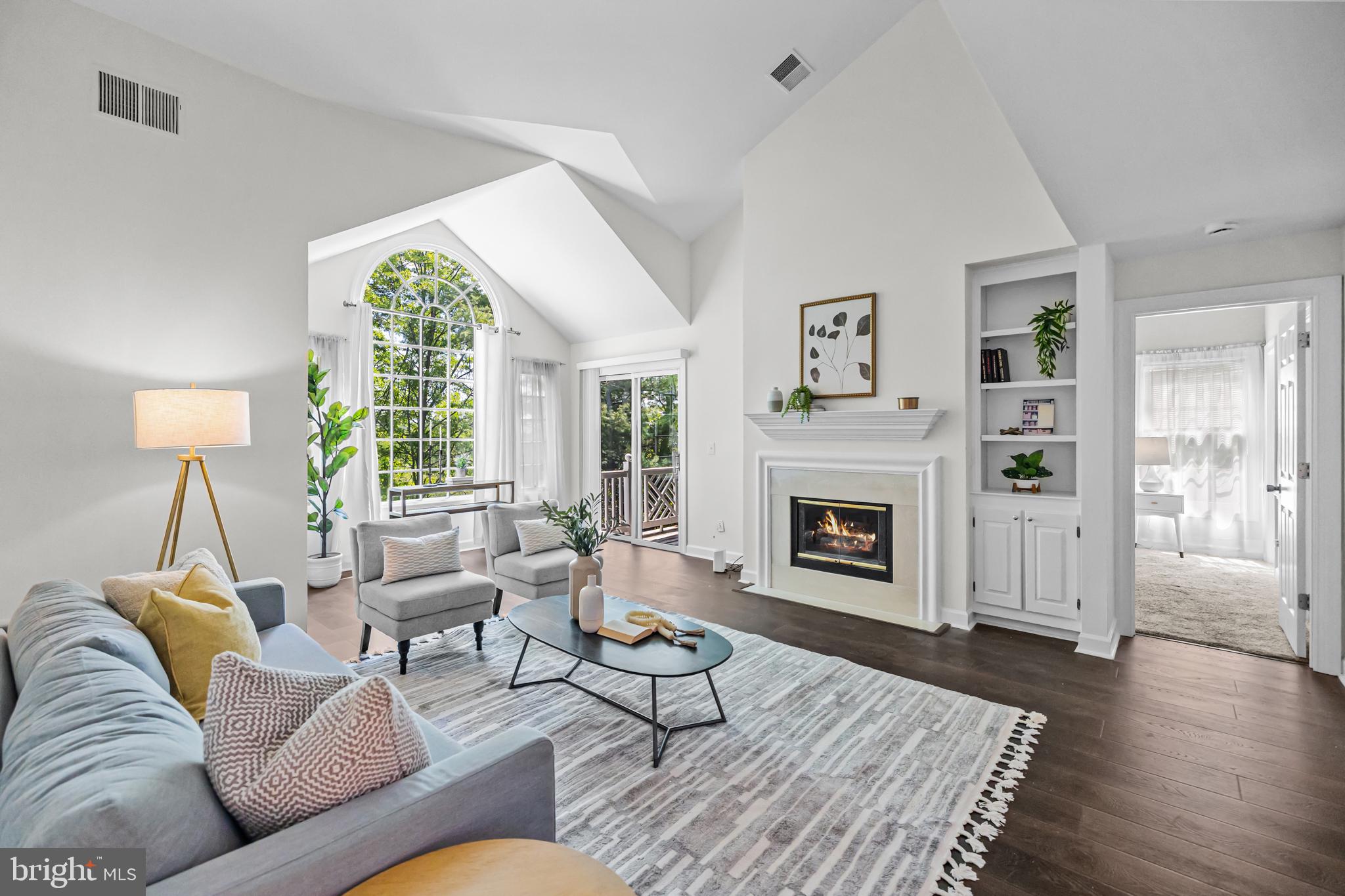 PRINCETON WOODS - Residential