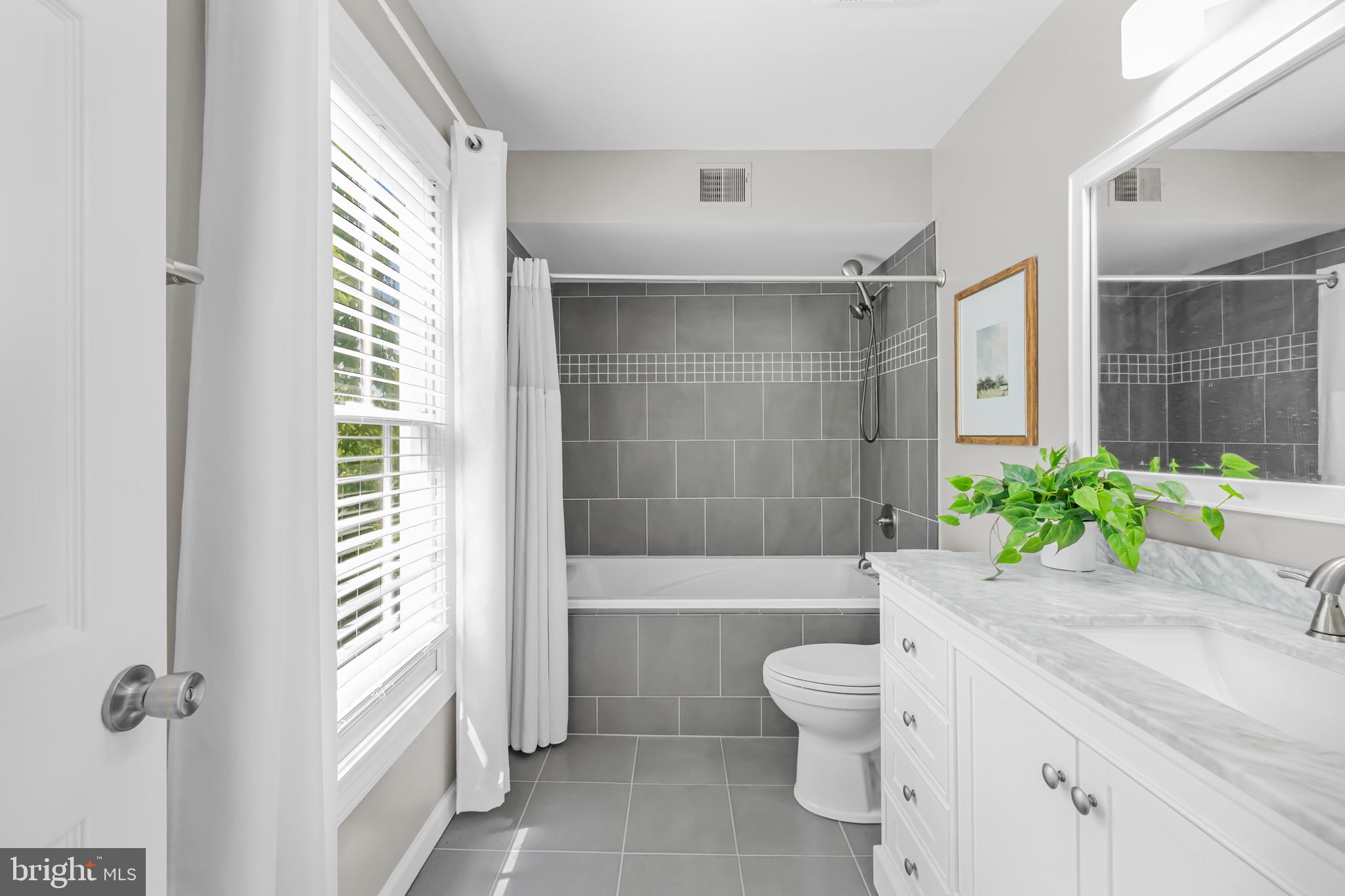 PRINCETON WOODS - Residential