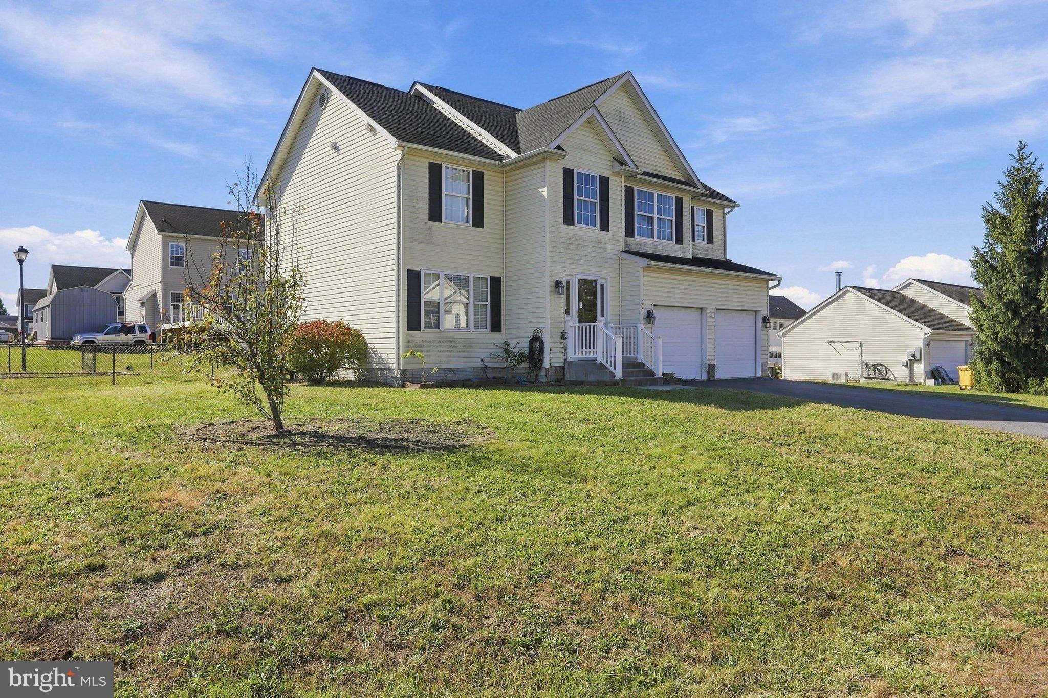 355 TEAL ROAD N