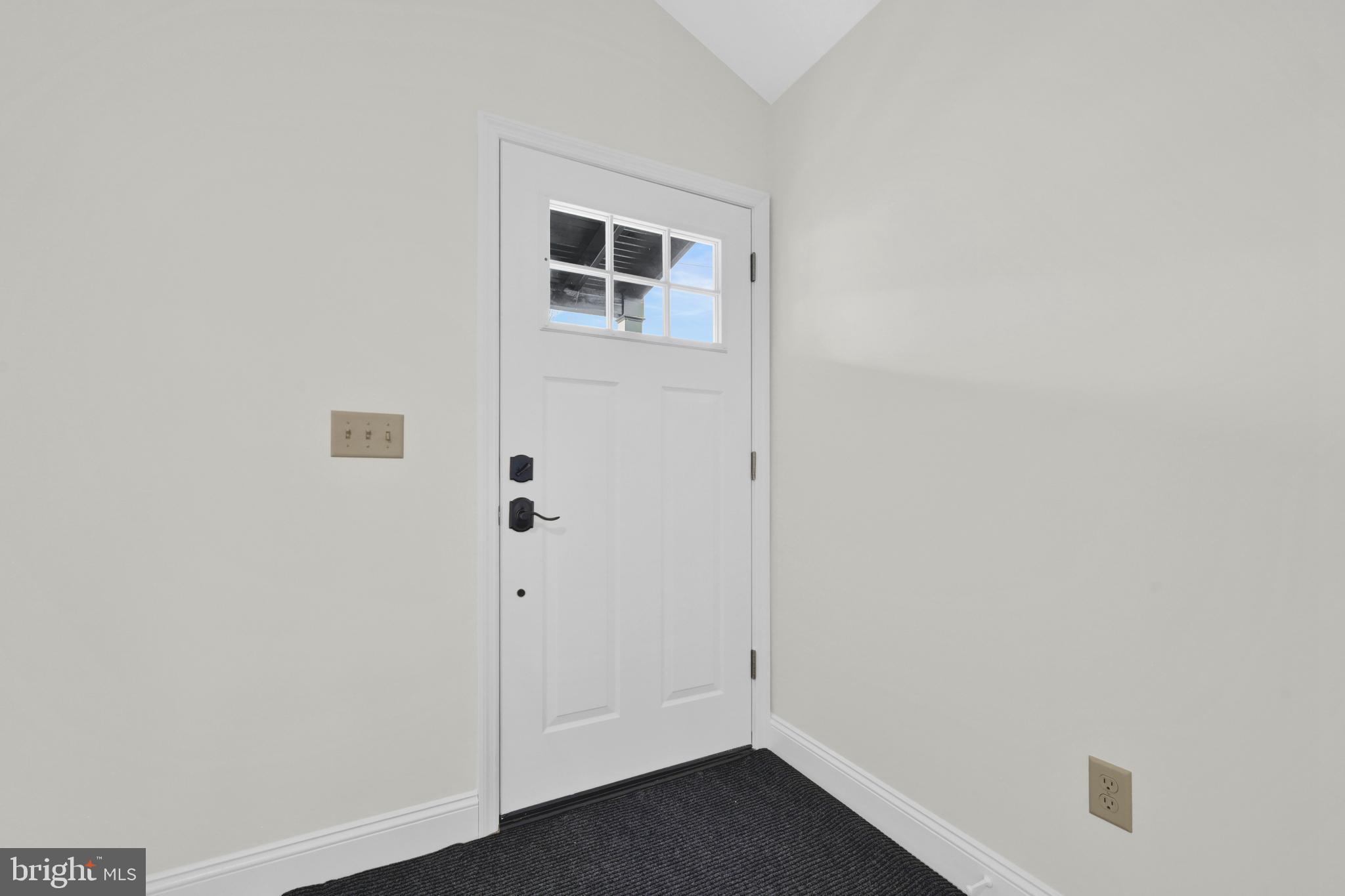 MOUNT HOPE - Residential