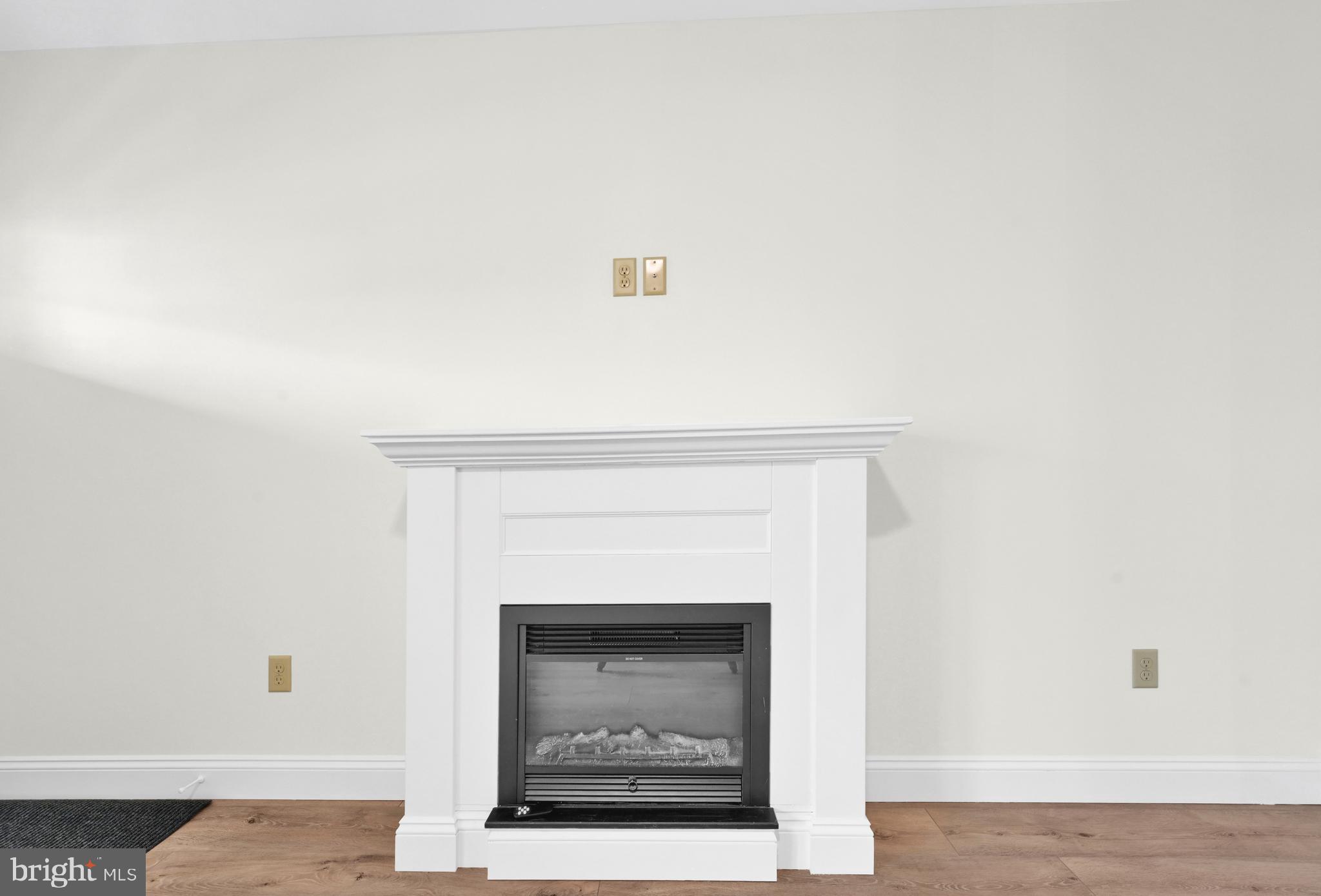 MOUNT HOPE - Residential