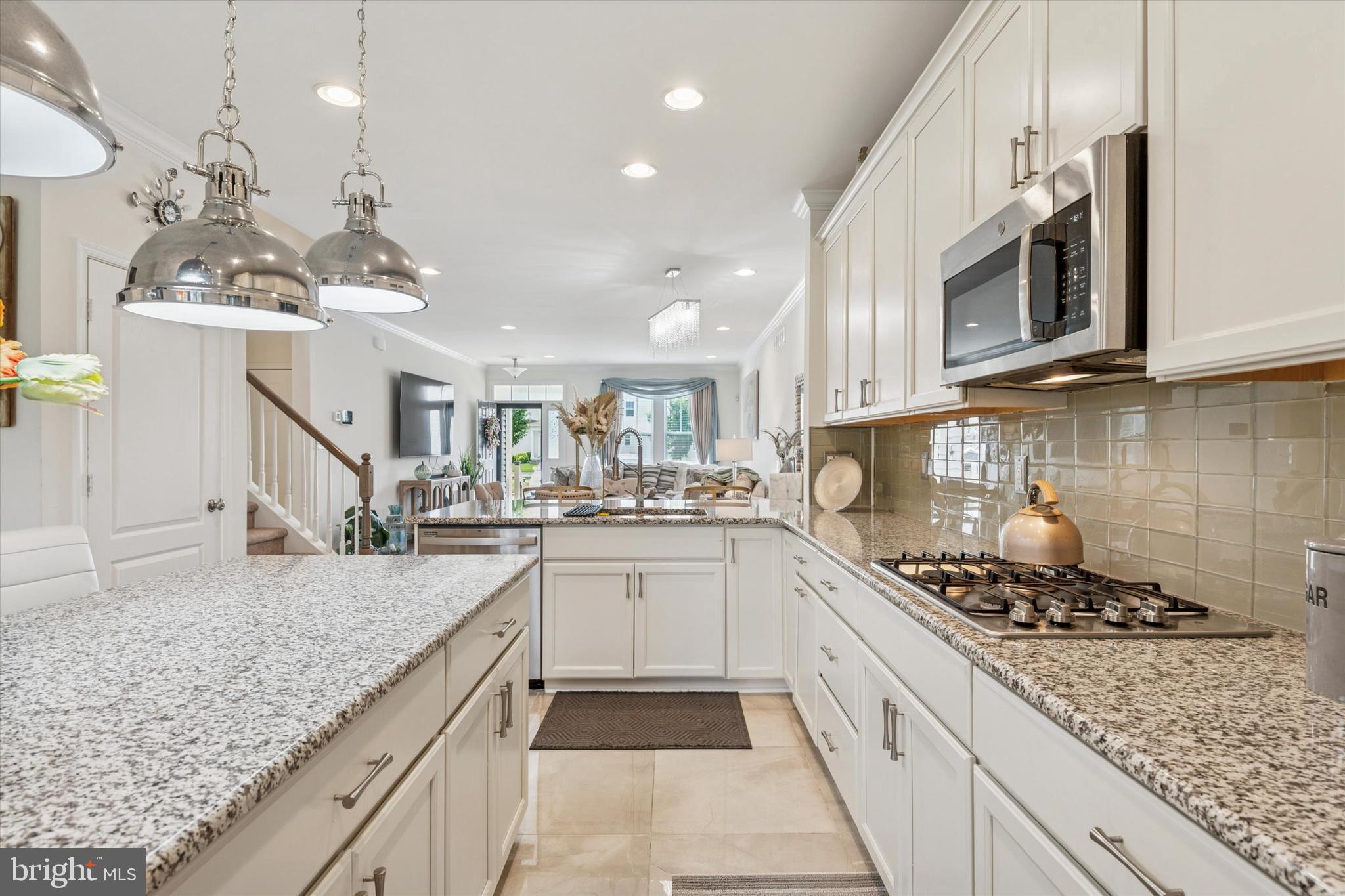 VILLAGE OF BAYBERRY - Residential