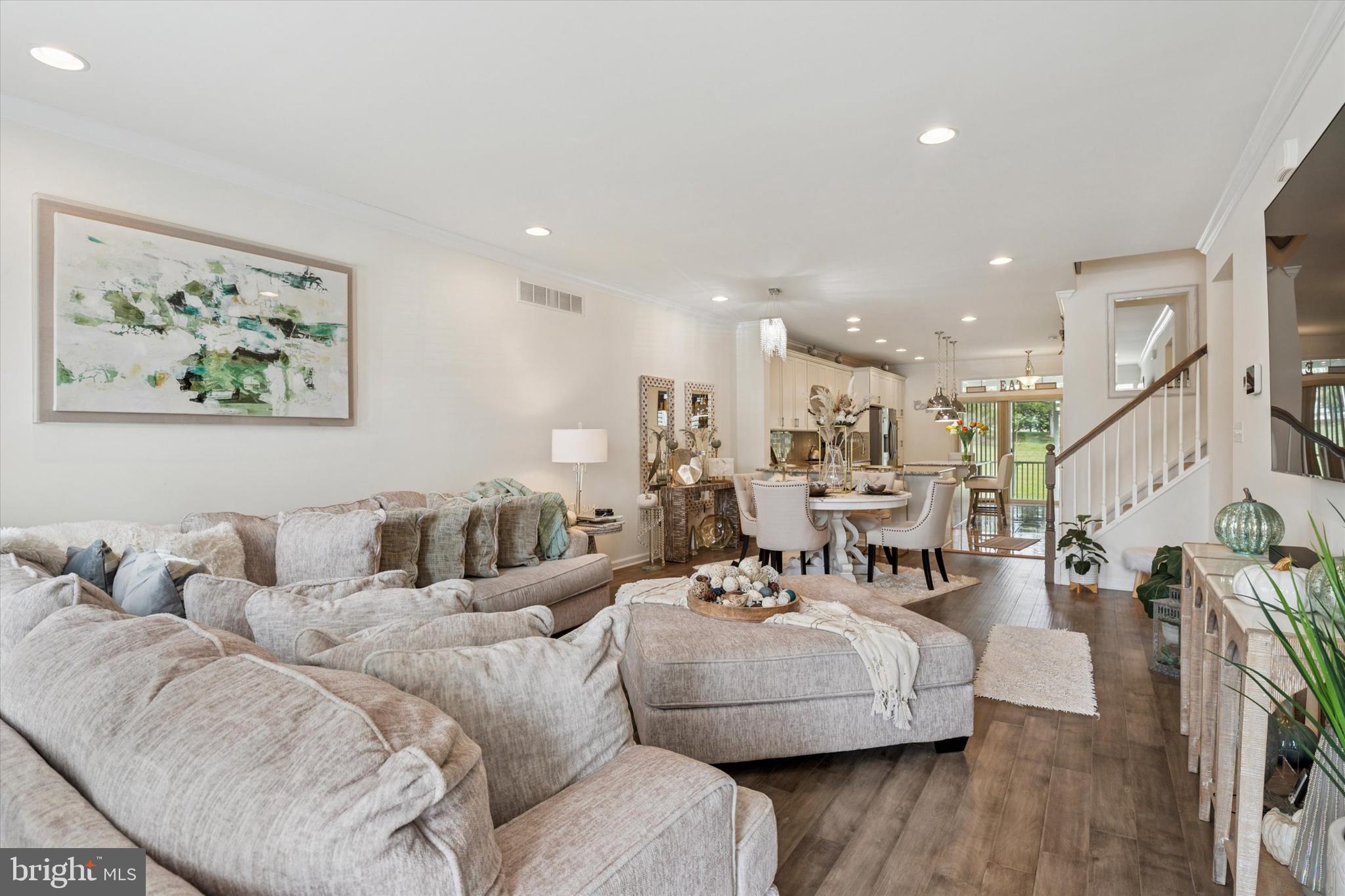 VILLAGE OF BAYBERRY - Residential