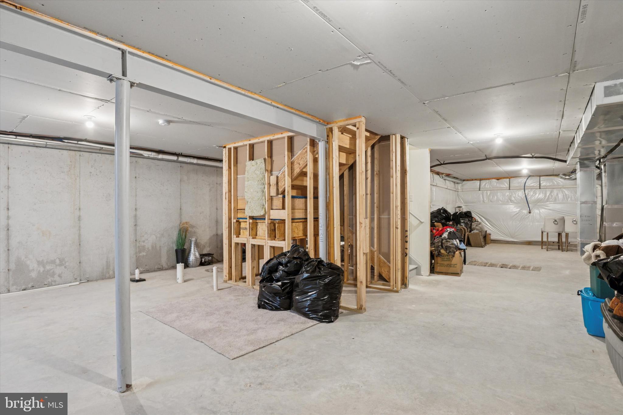 VILLAGE OF BAYBERRY - Residential