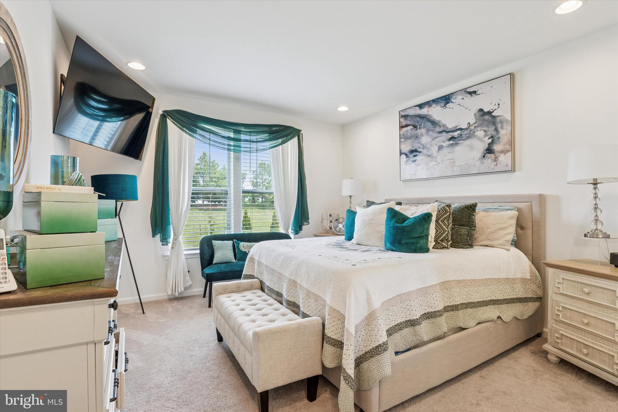 VILLAGE OF BAYBERRY - Residential