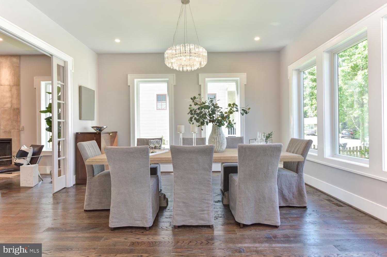 GARDEN CITY - Residential