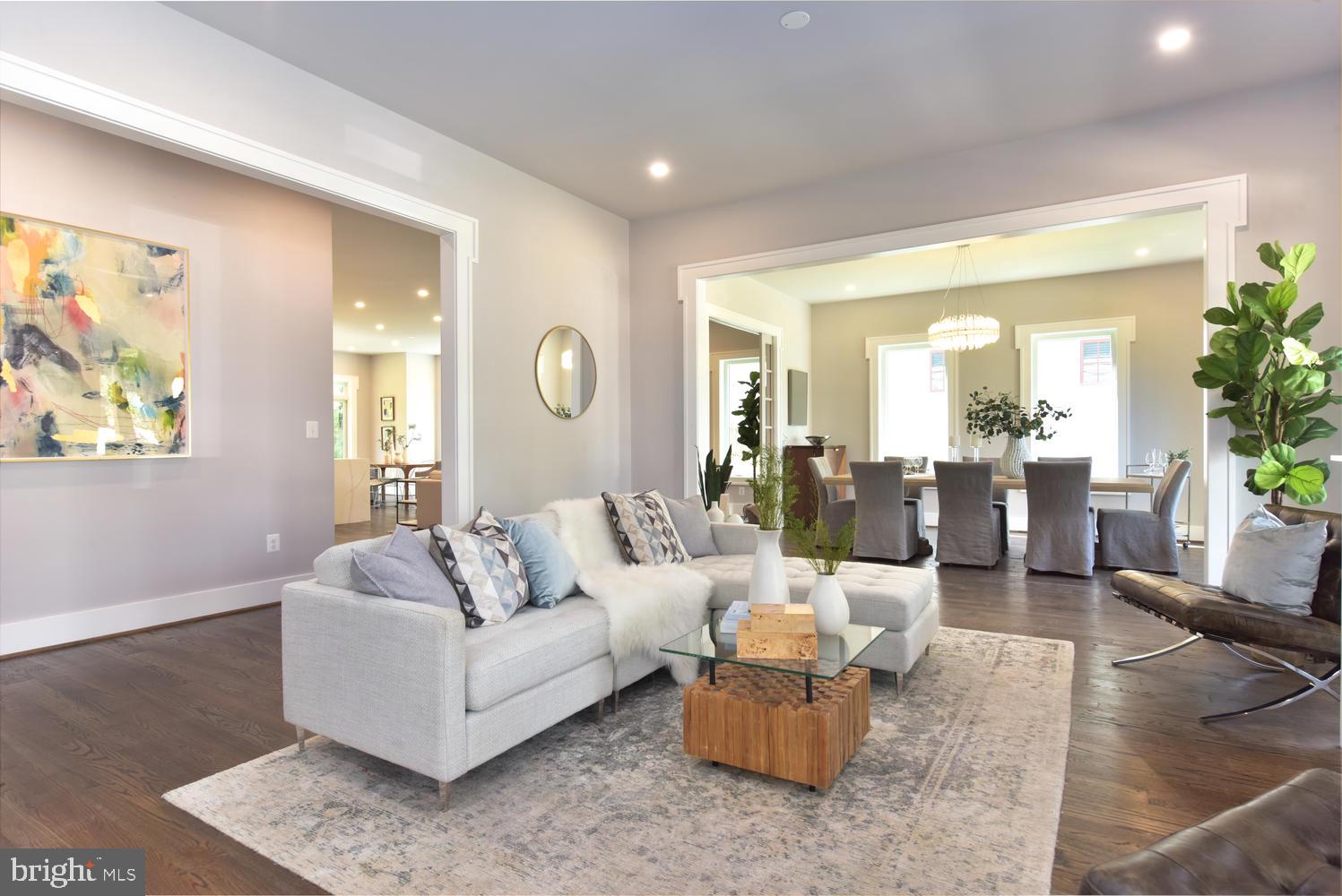 GARDEN CITY - Residential