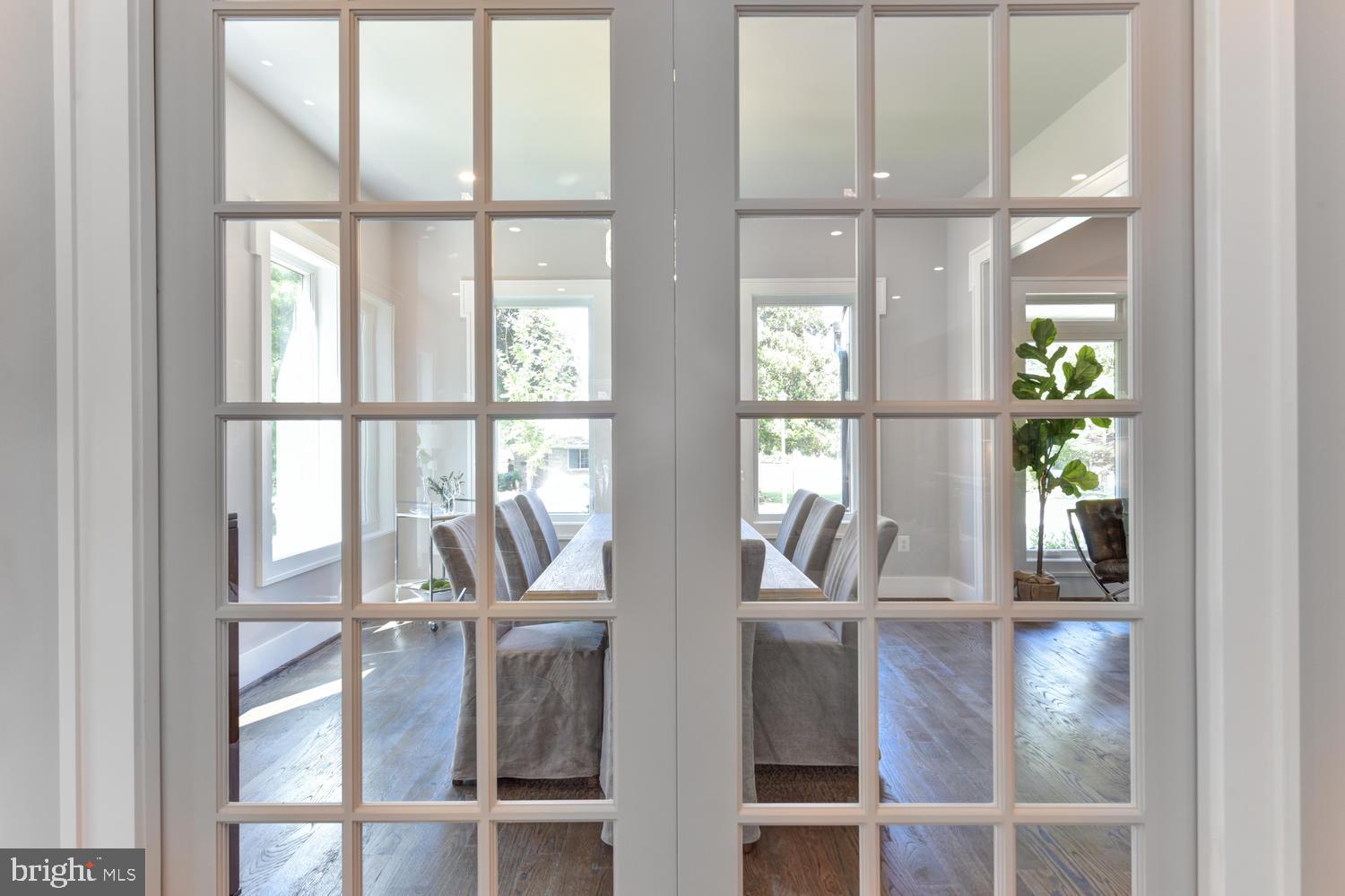 GARDEN CITY - Residential