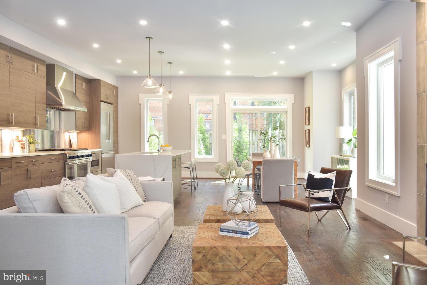 GARDEN CITY - Residential