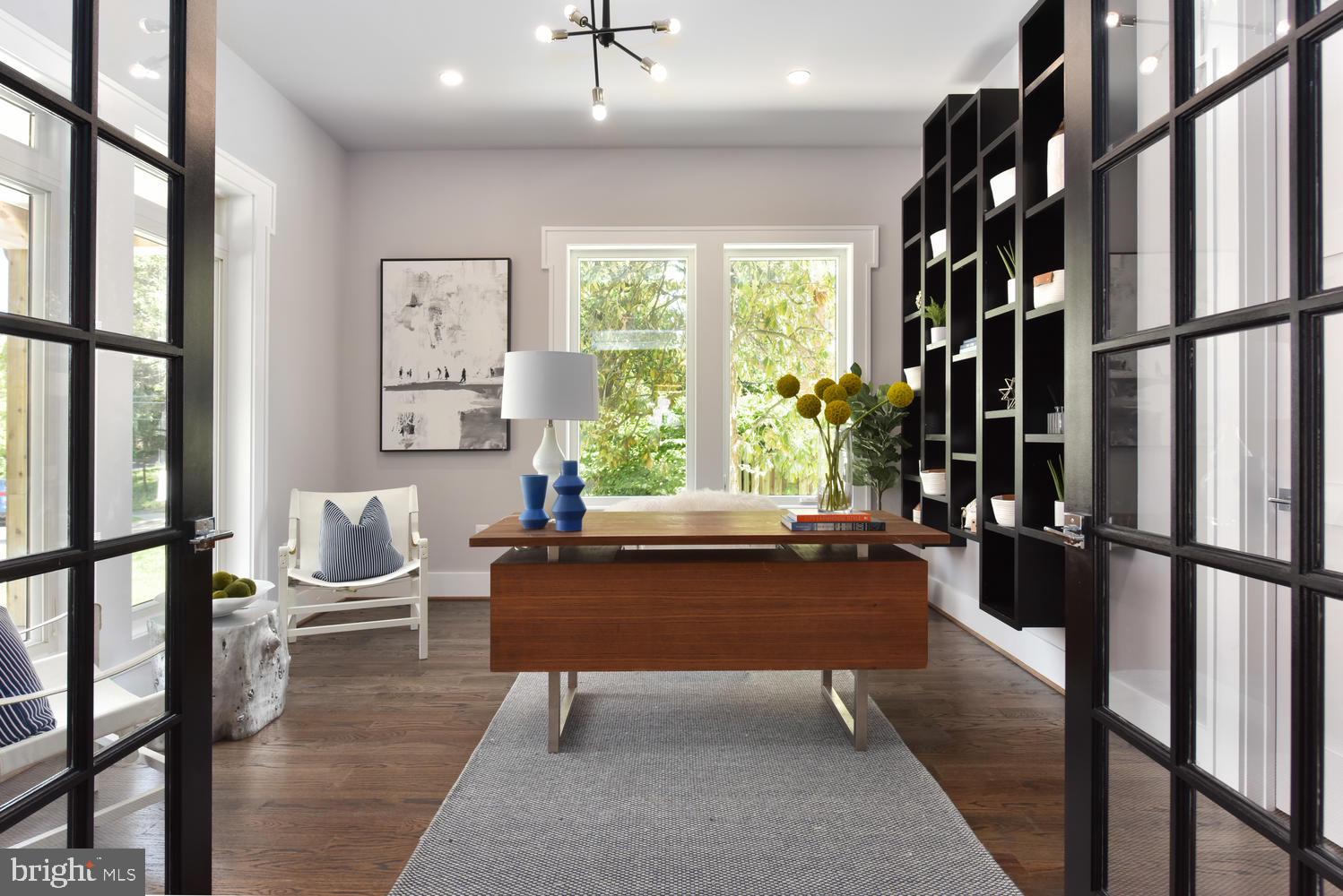 GARDEN CITY - Residential