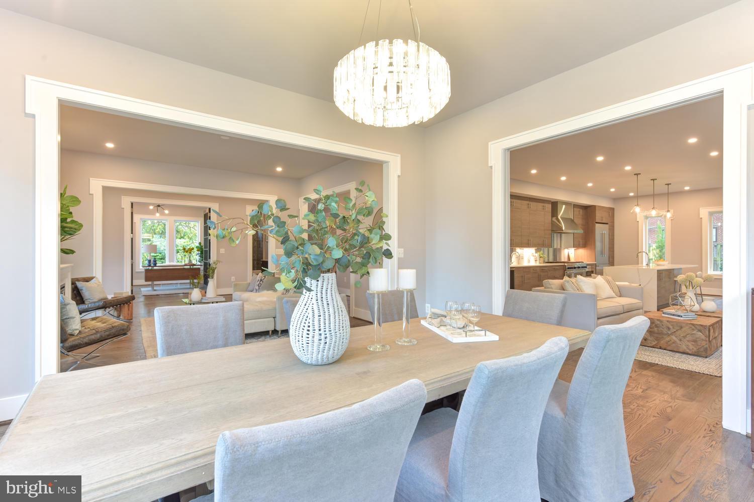 GARDEN CITY - Residential