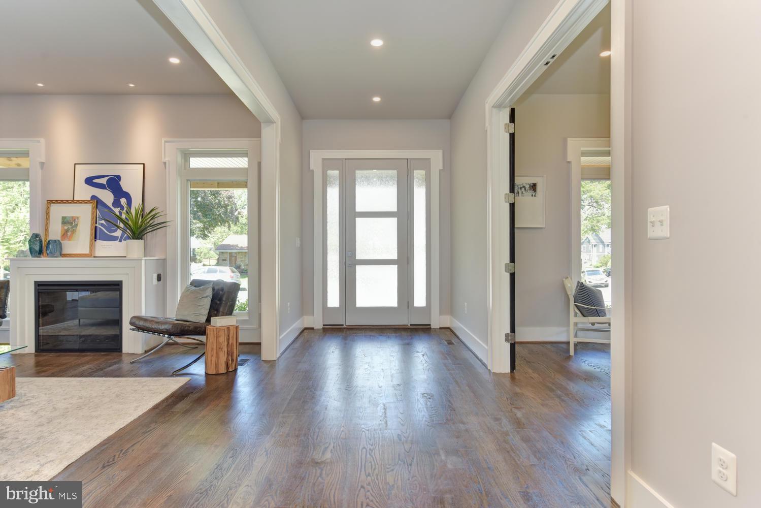 GARDEN CITY - Residential