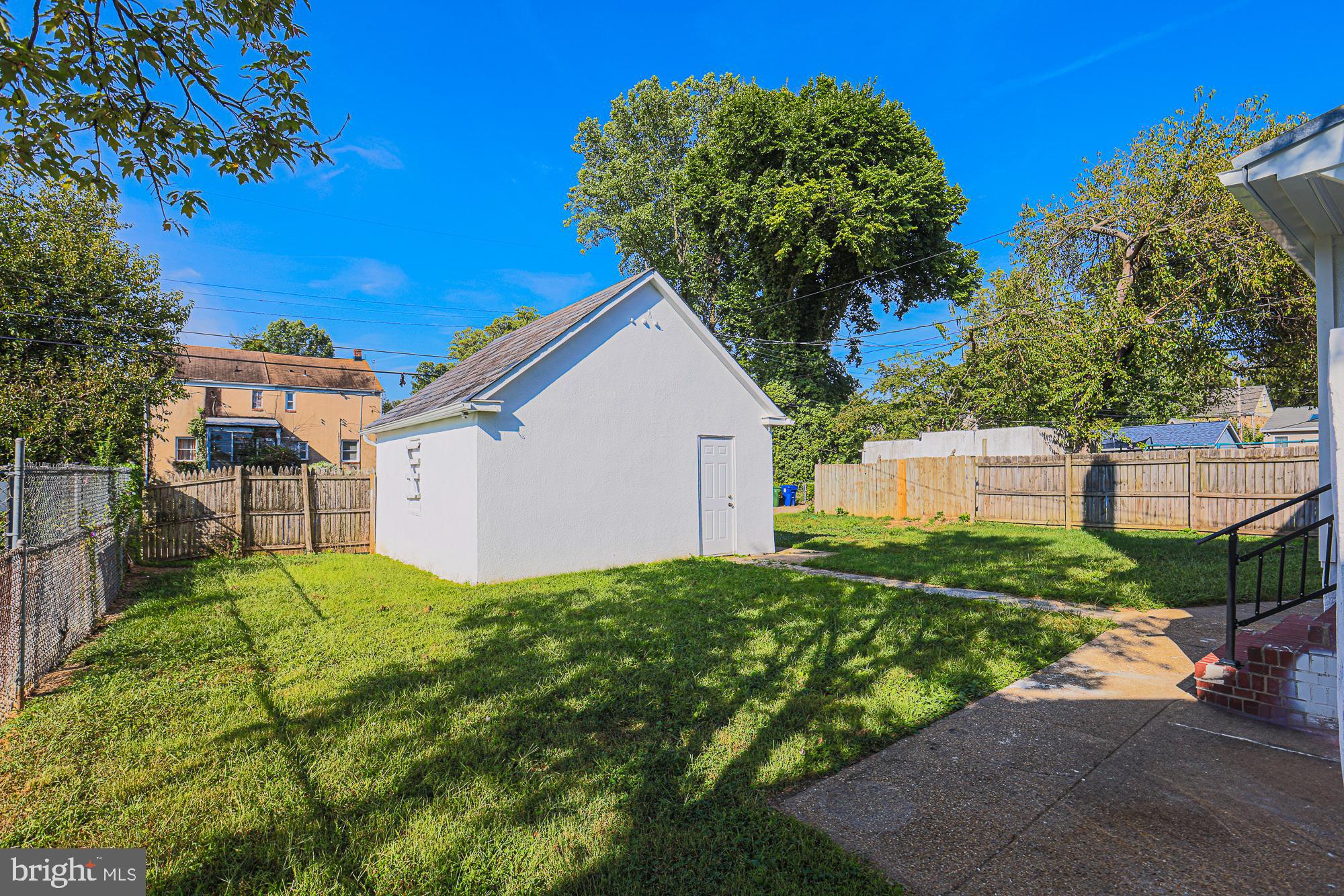 UPPER PARK HEIGHTS - Residential