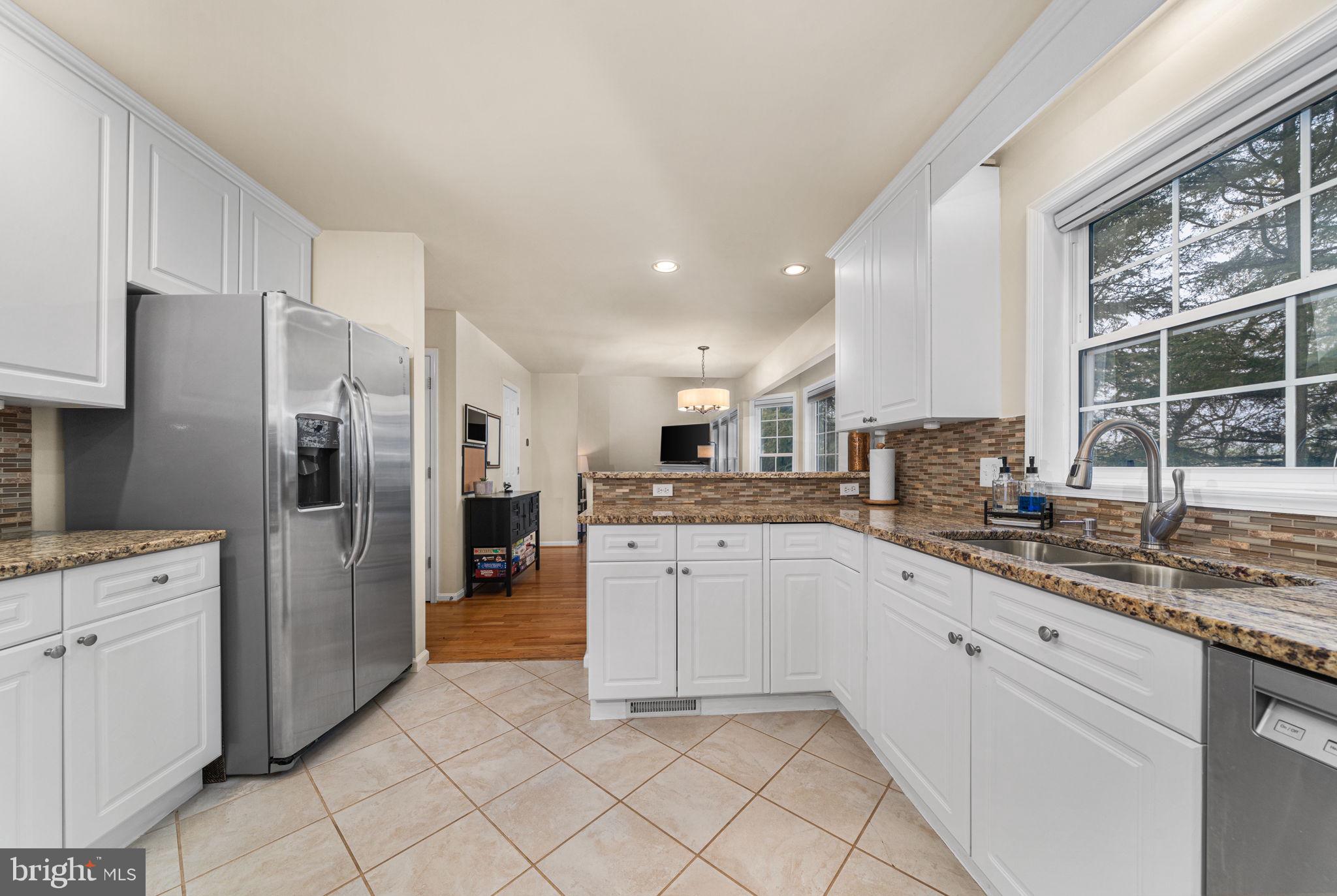 JERZY LAMOT - Residential