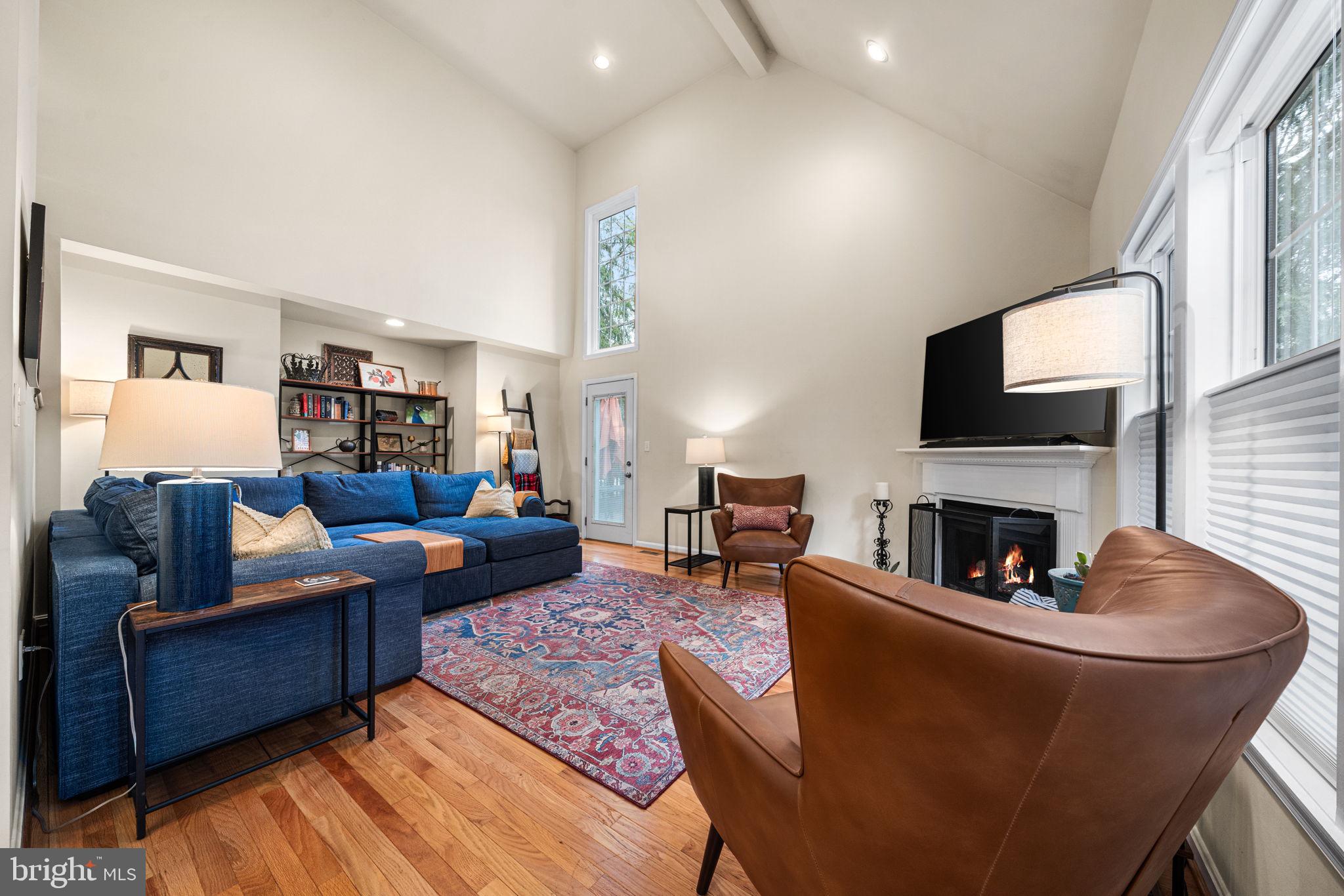 JERZY LAMOT - Residential