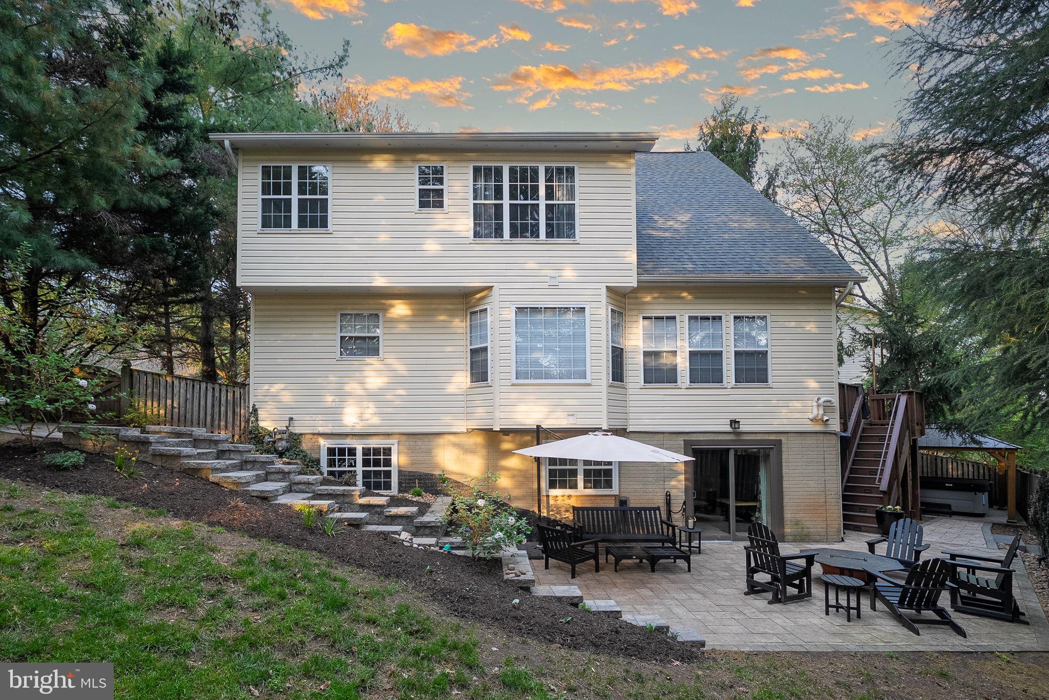 JERZY LAMOT - Residential