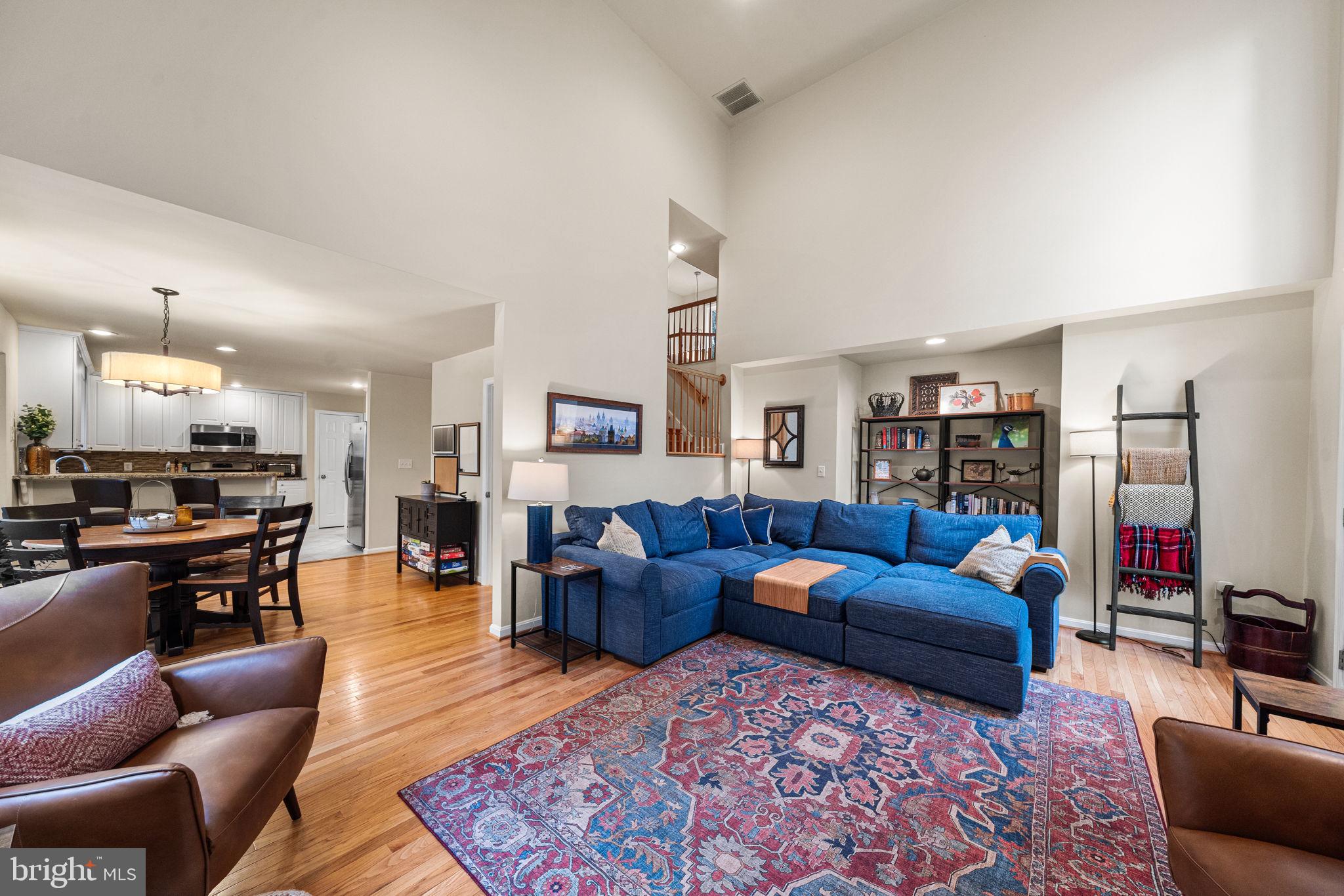 JERZY LAMOT - Residential