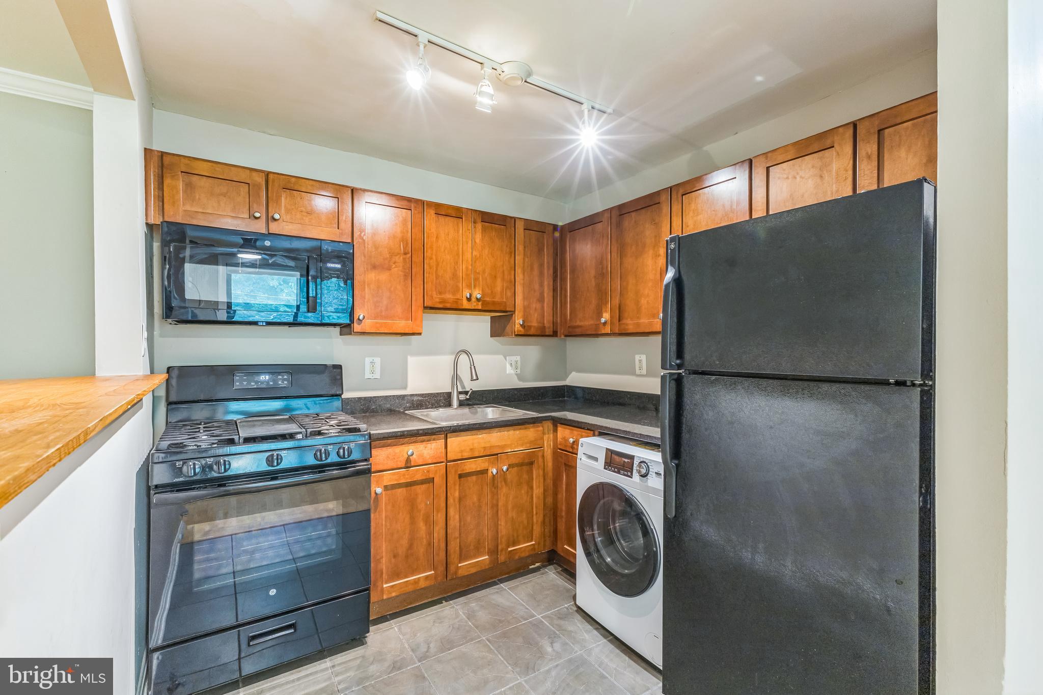 3105 NAYLOR ROAD SE 304