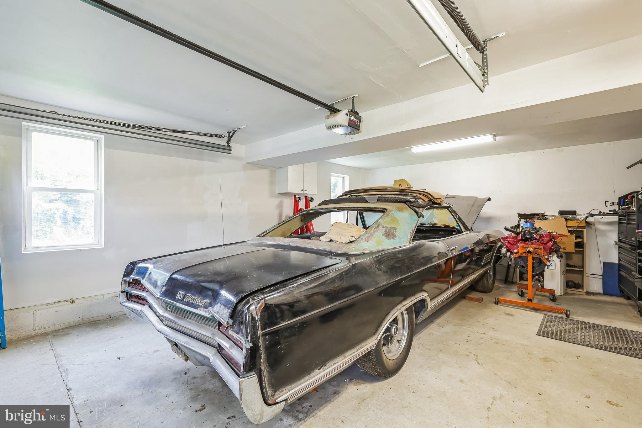 HIGH RIDGE - Residential