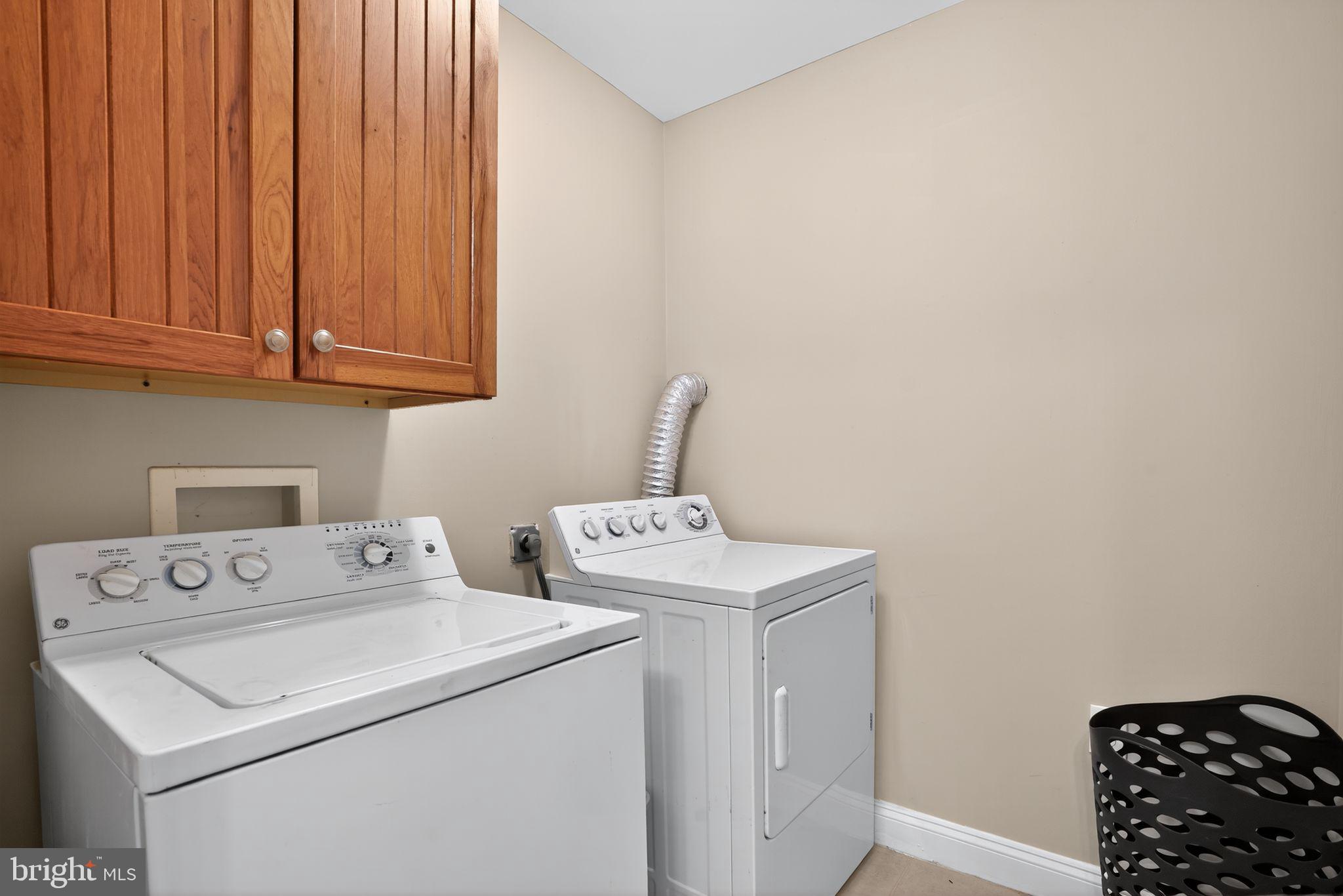 HIGH RIDGE - Residential