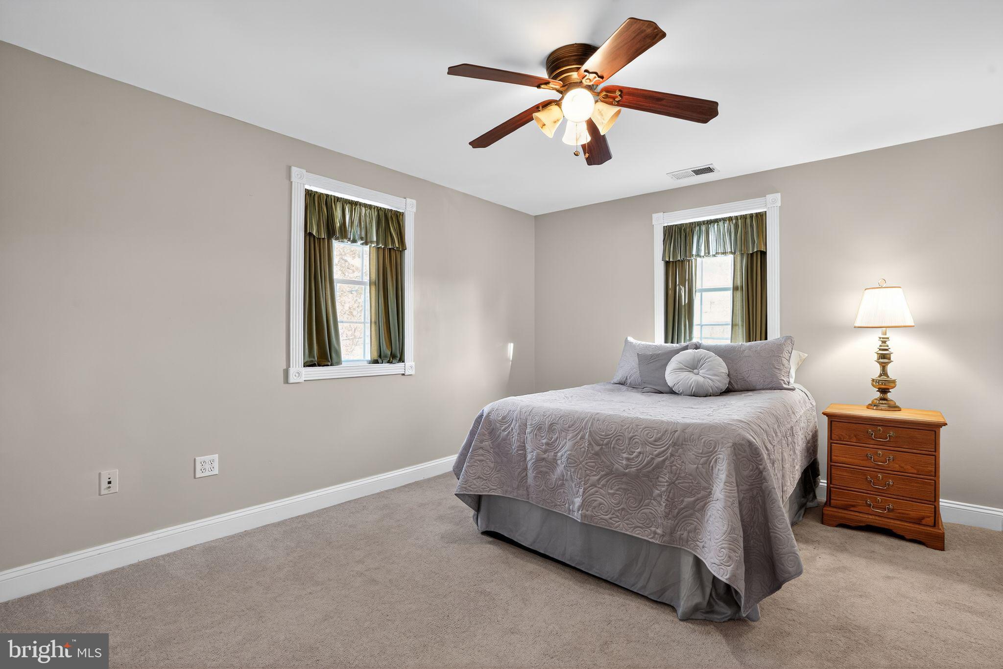 HIGH RIDGE - Residential