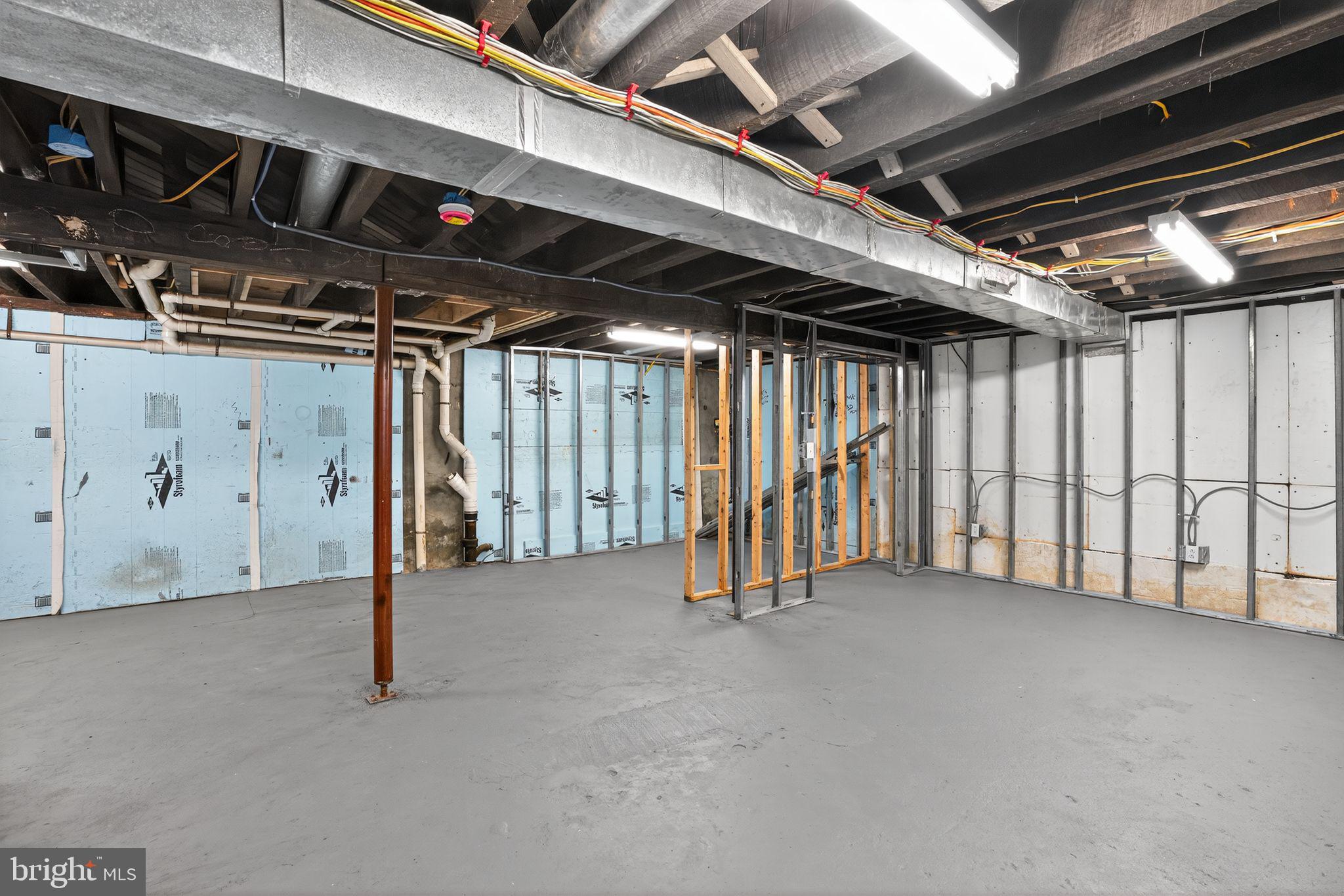 HIGH RIDGE - Residential