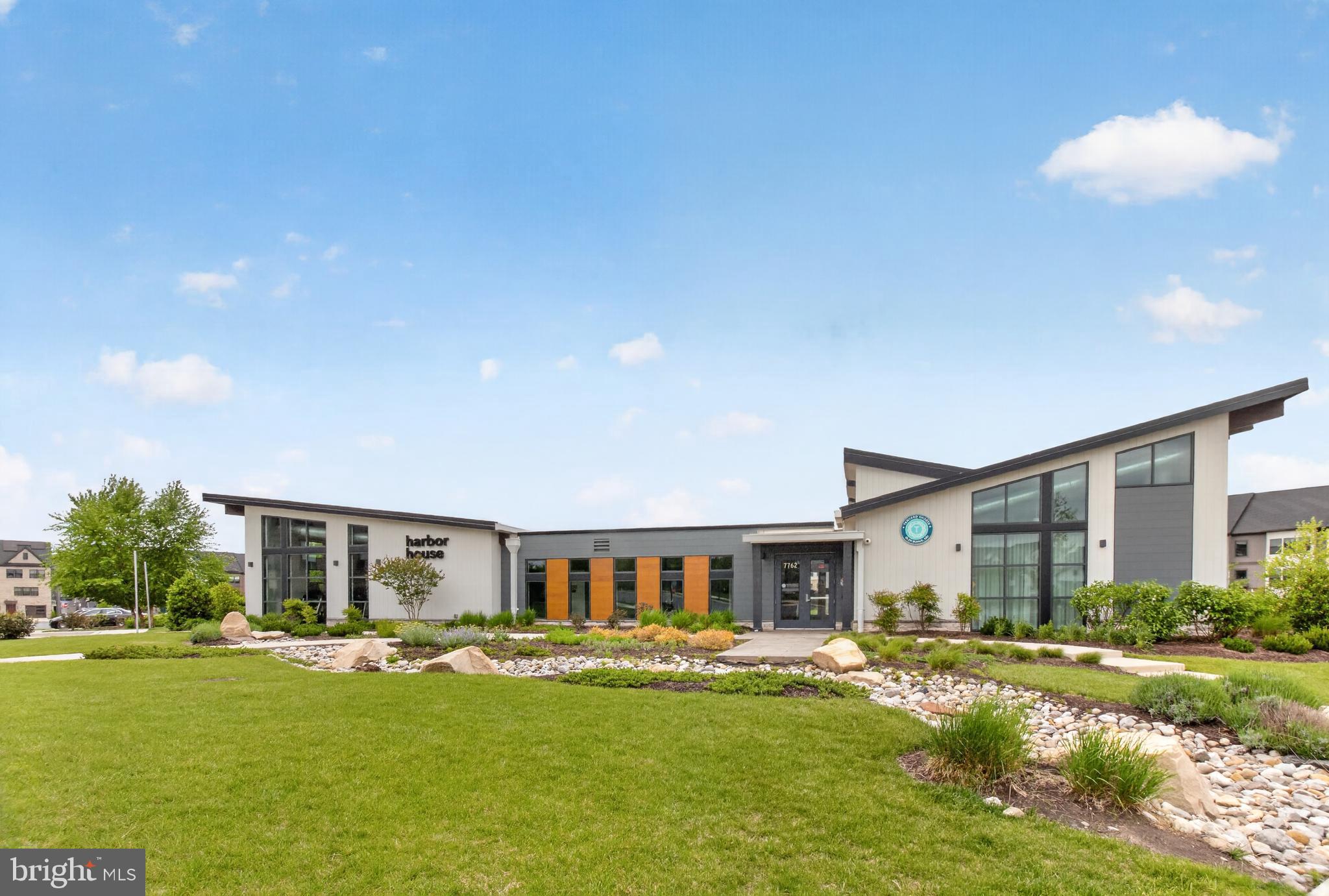 TANYARD SHORES - Residential