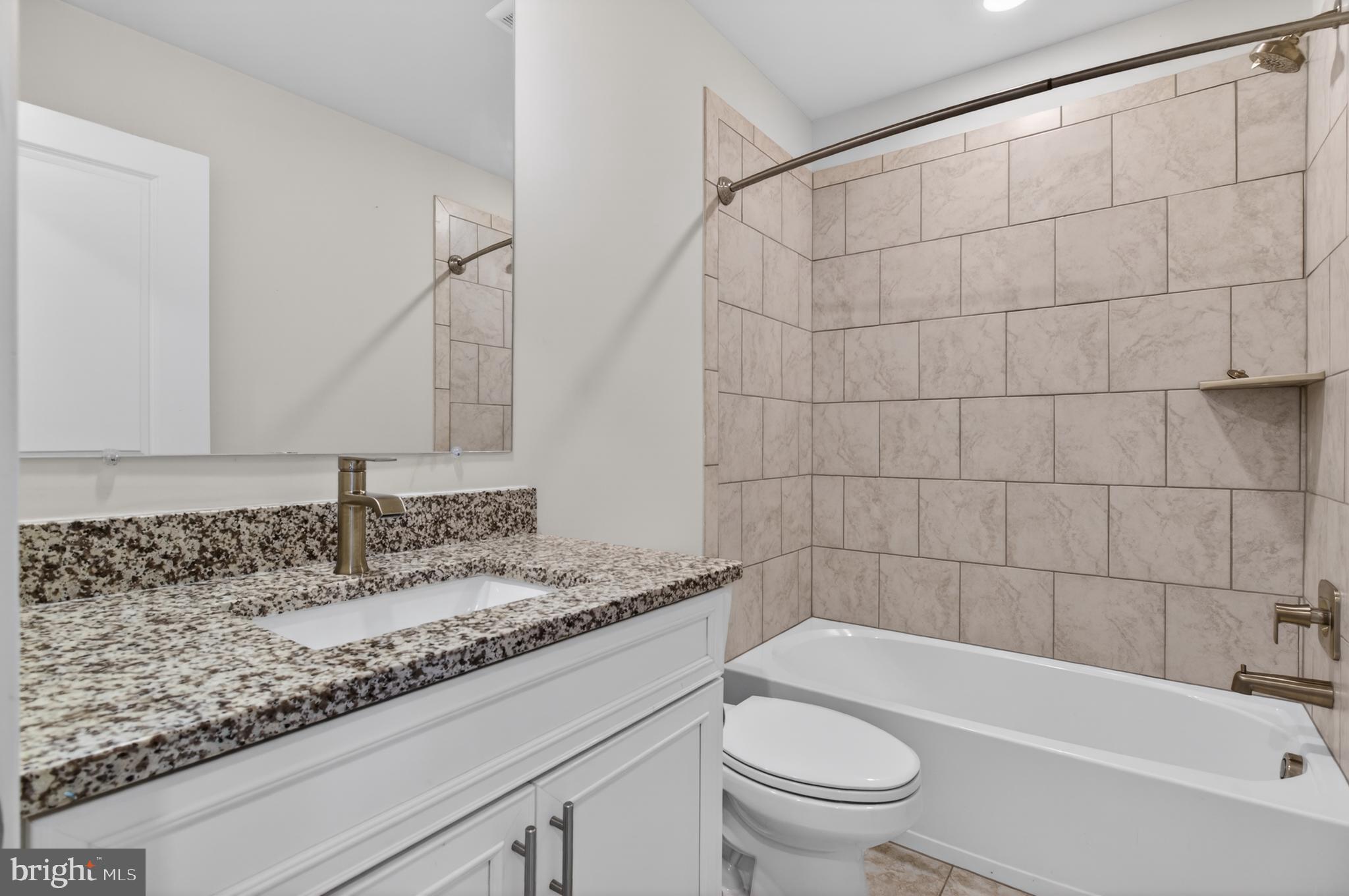 TANYARD SHORES - Residential
