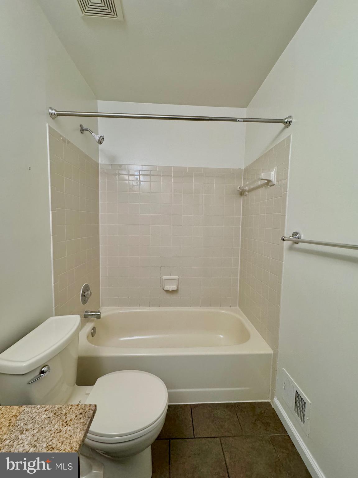 FAIR WOODS - Residential Lease